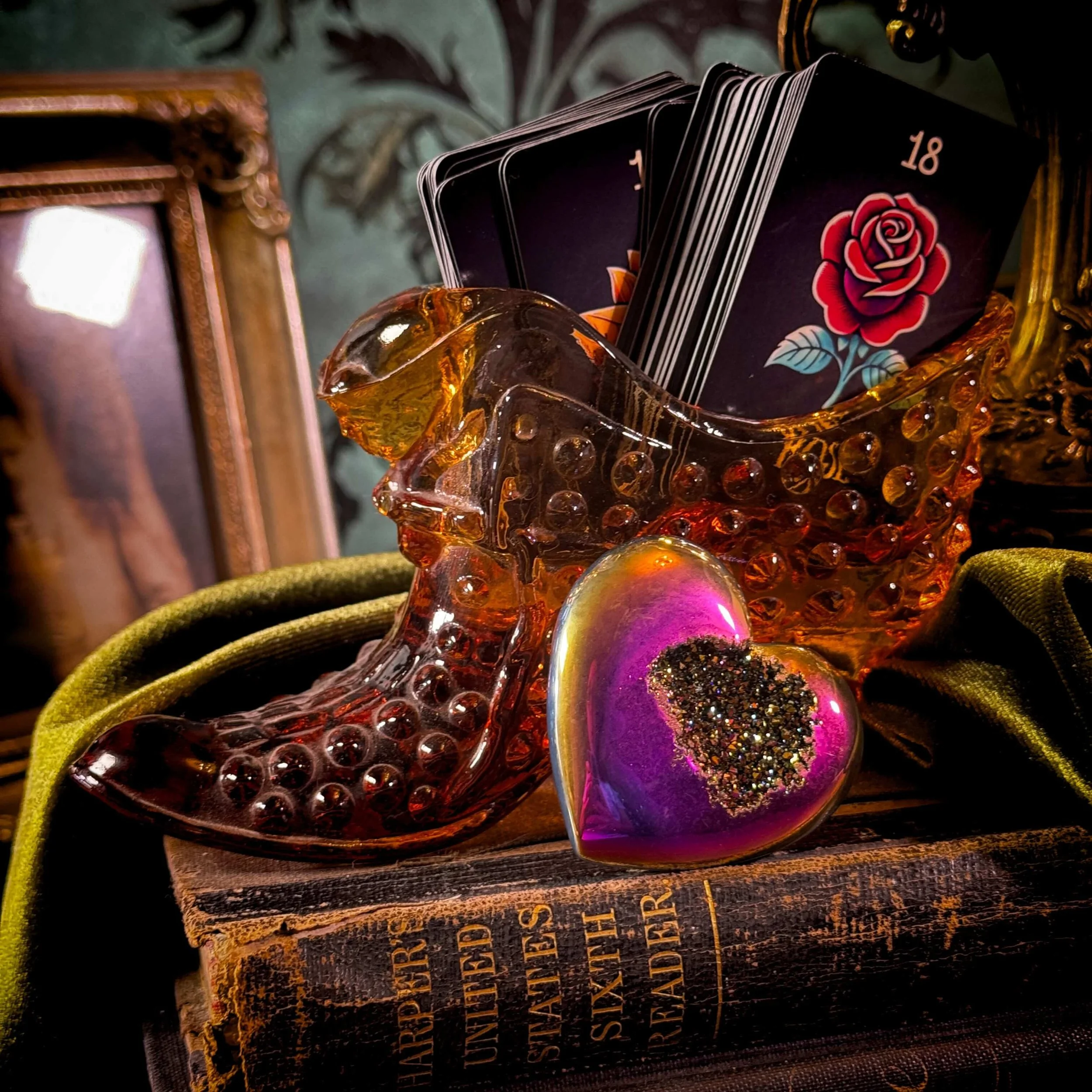 Amber Glass Slipper Oracle Holder with Druzy Heart & Mini Deck
