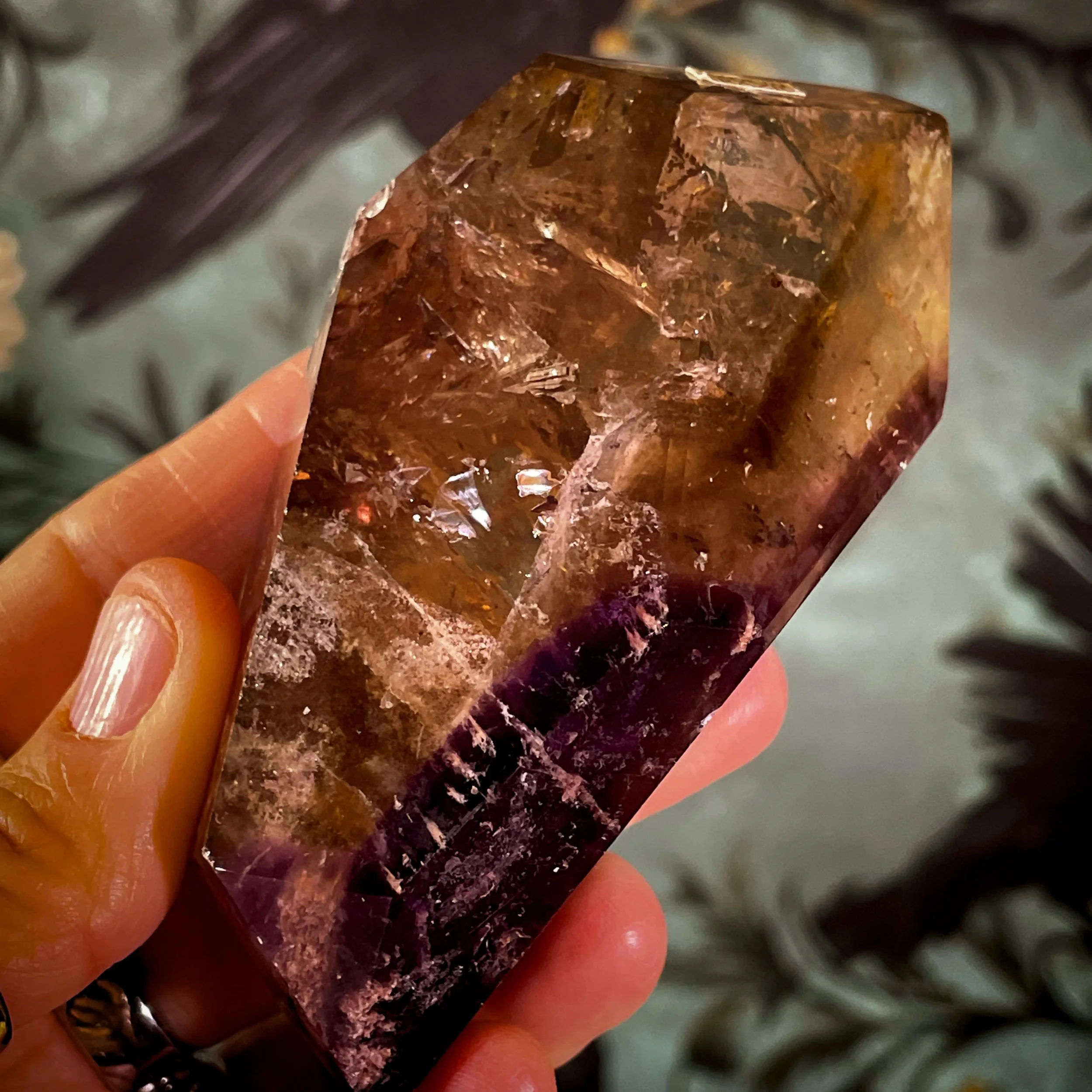 Amethyst Quartz polished 7.jpg