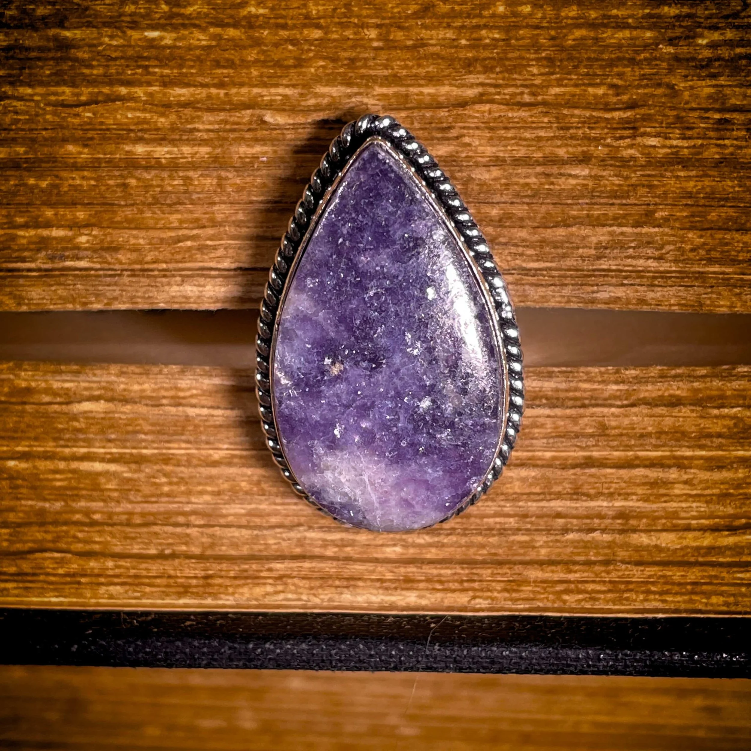 Lepidolite Ring 5-5B.jpg