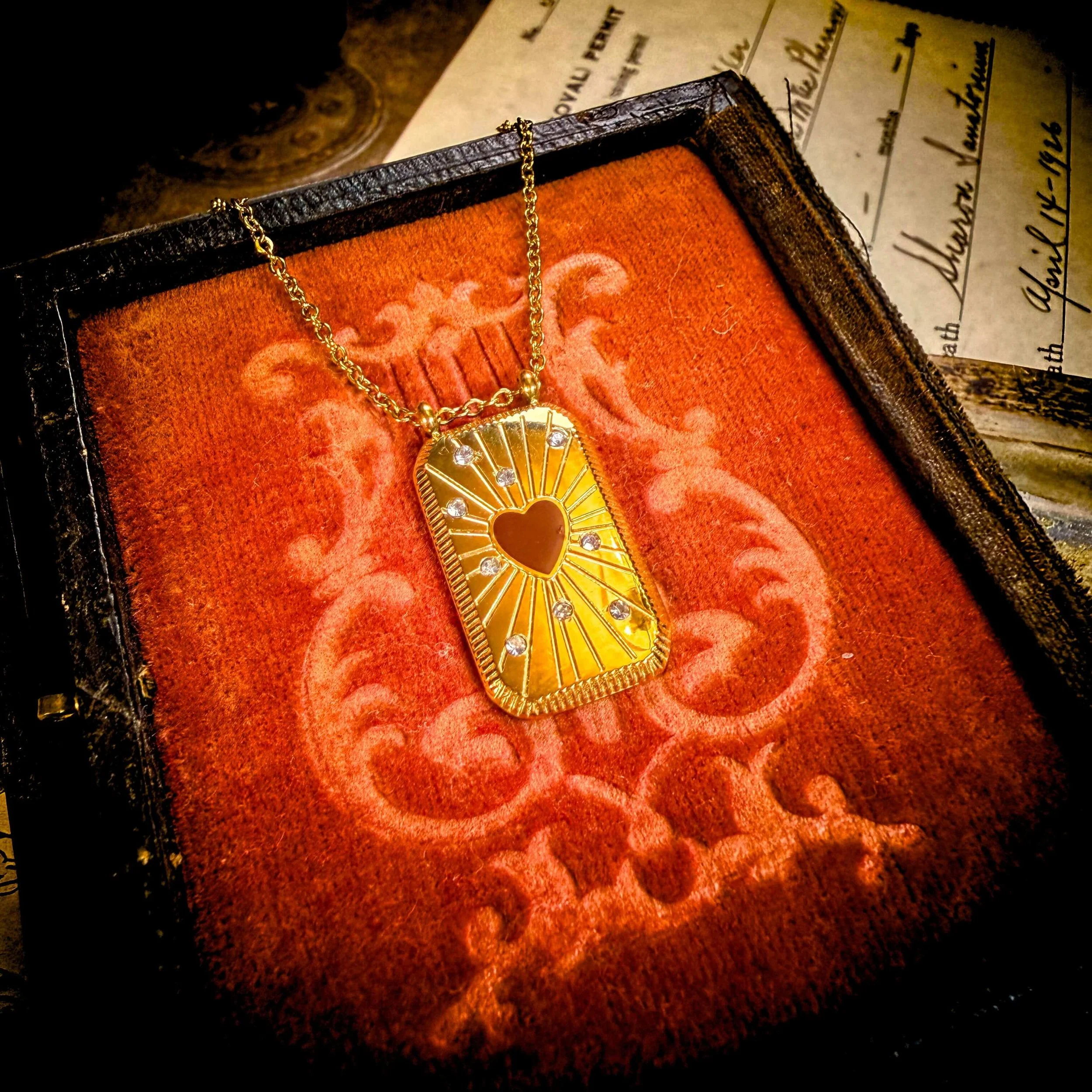 Radiant Heart Tarot Necklace 30.jpg