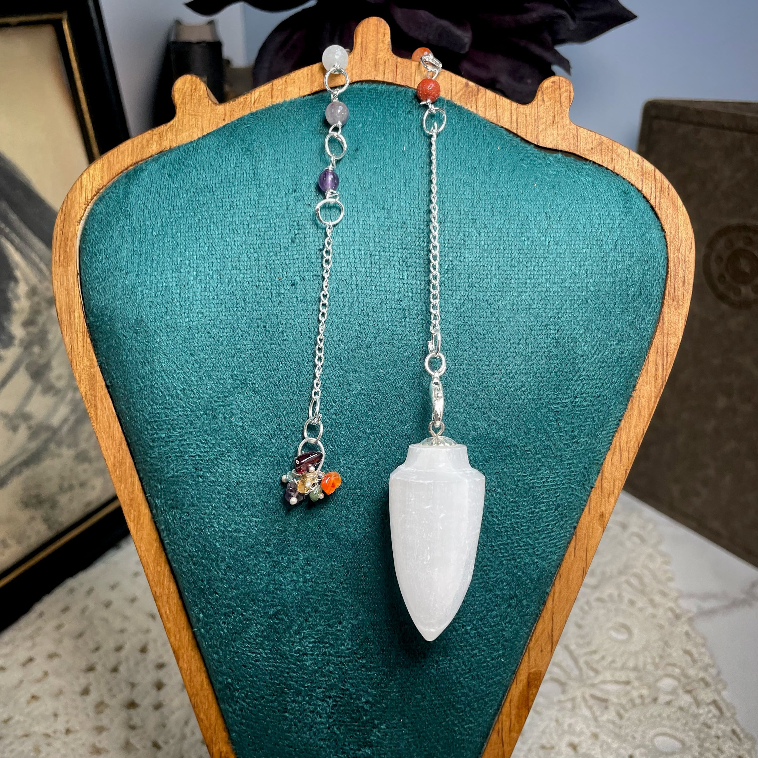 Selenite Pendulum 1.jpg