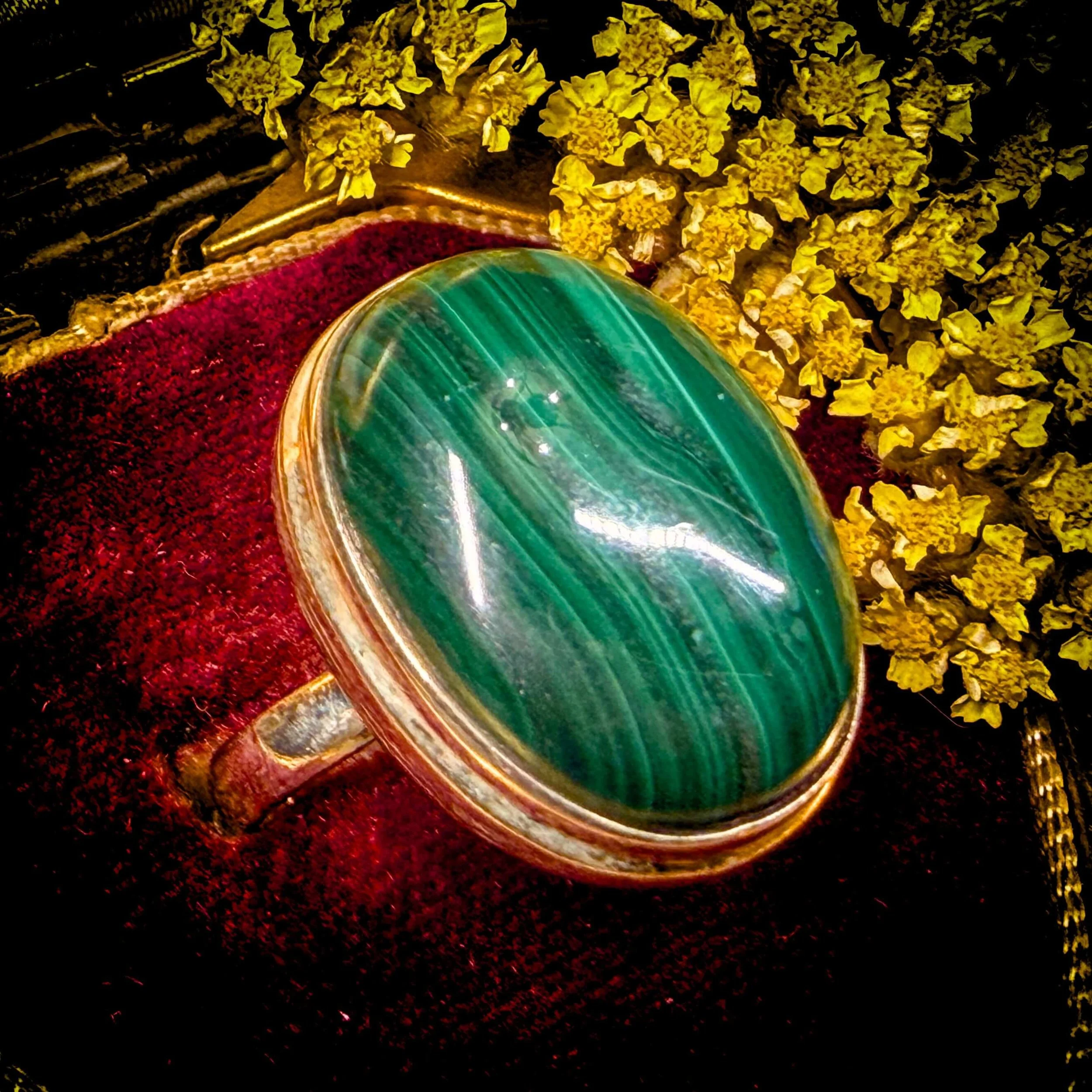 Malachite 7 Oval .jpg