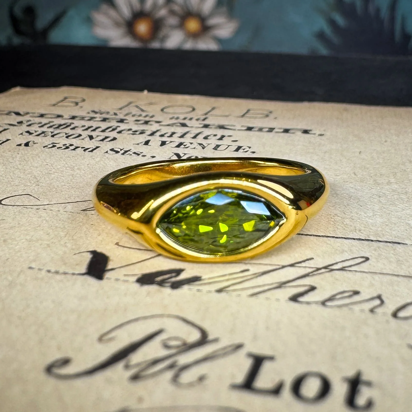 Horse Eye Zircon Ring Green.jpg