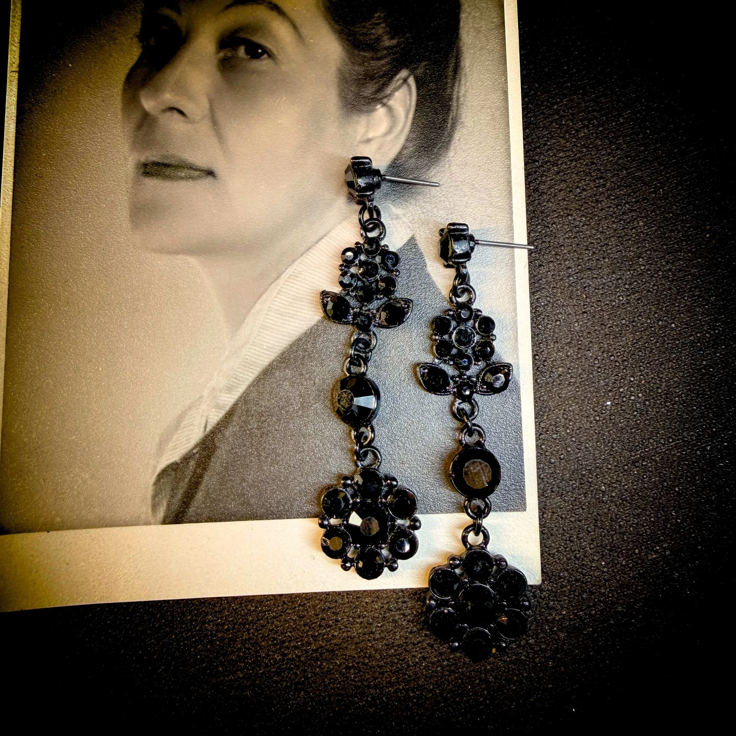 Black Drop Bead Earring 7.jpg