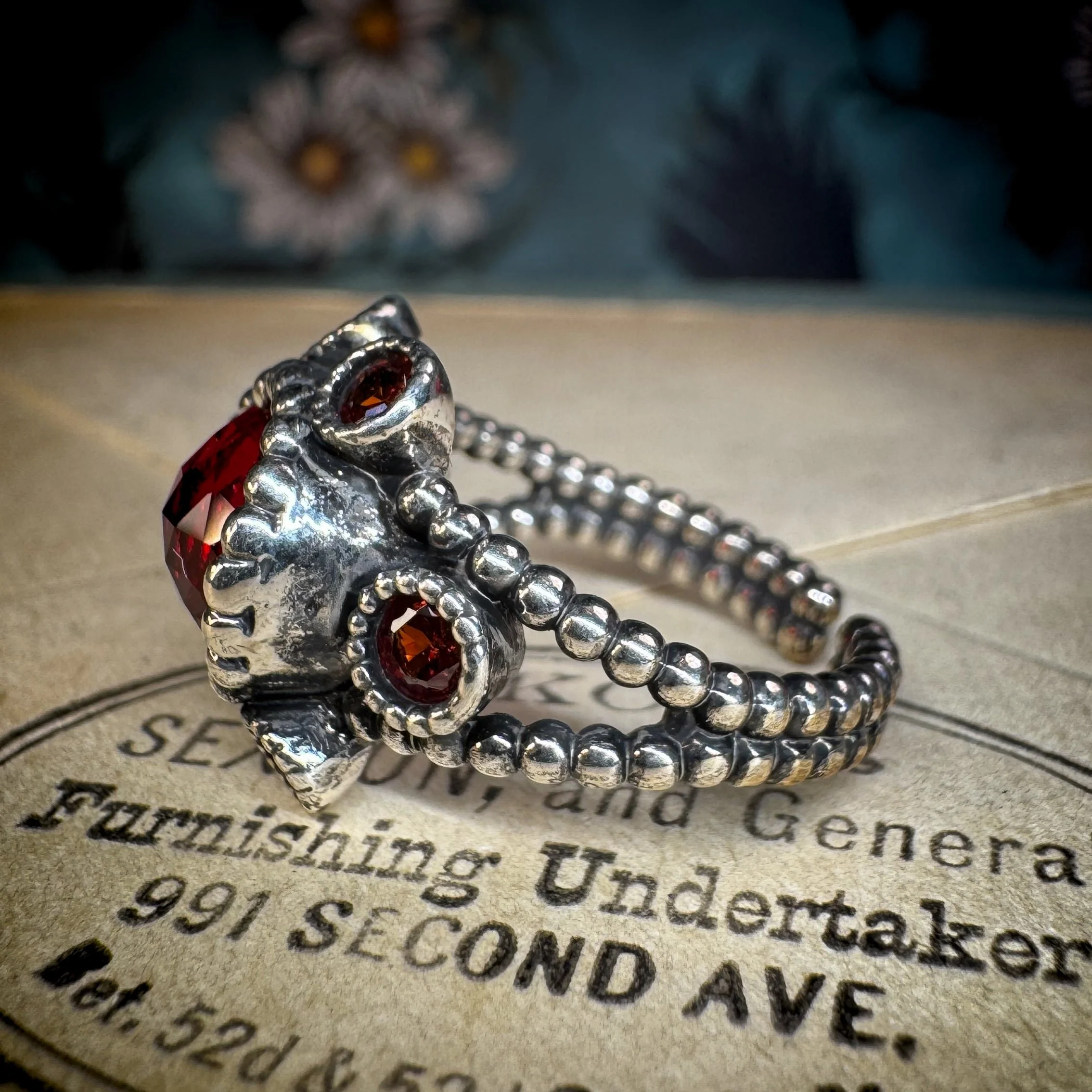 Red-Winestone Ring 2.jpg