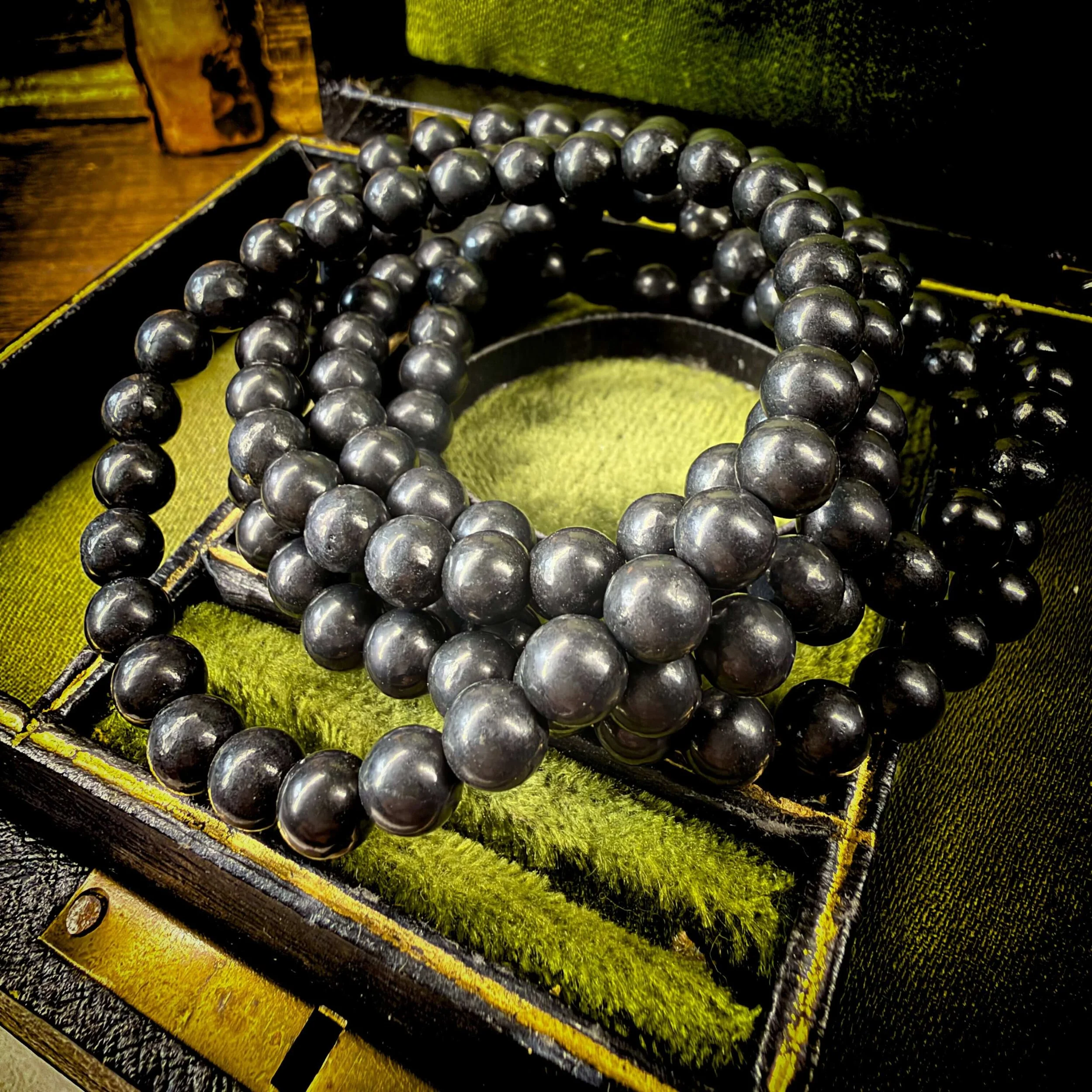 6mm Shungite bracelet - 6.5-1.jpg