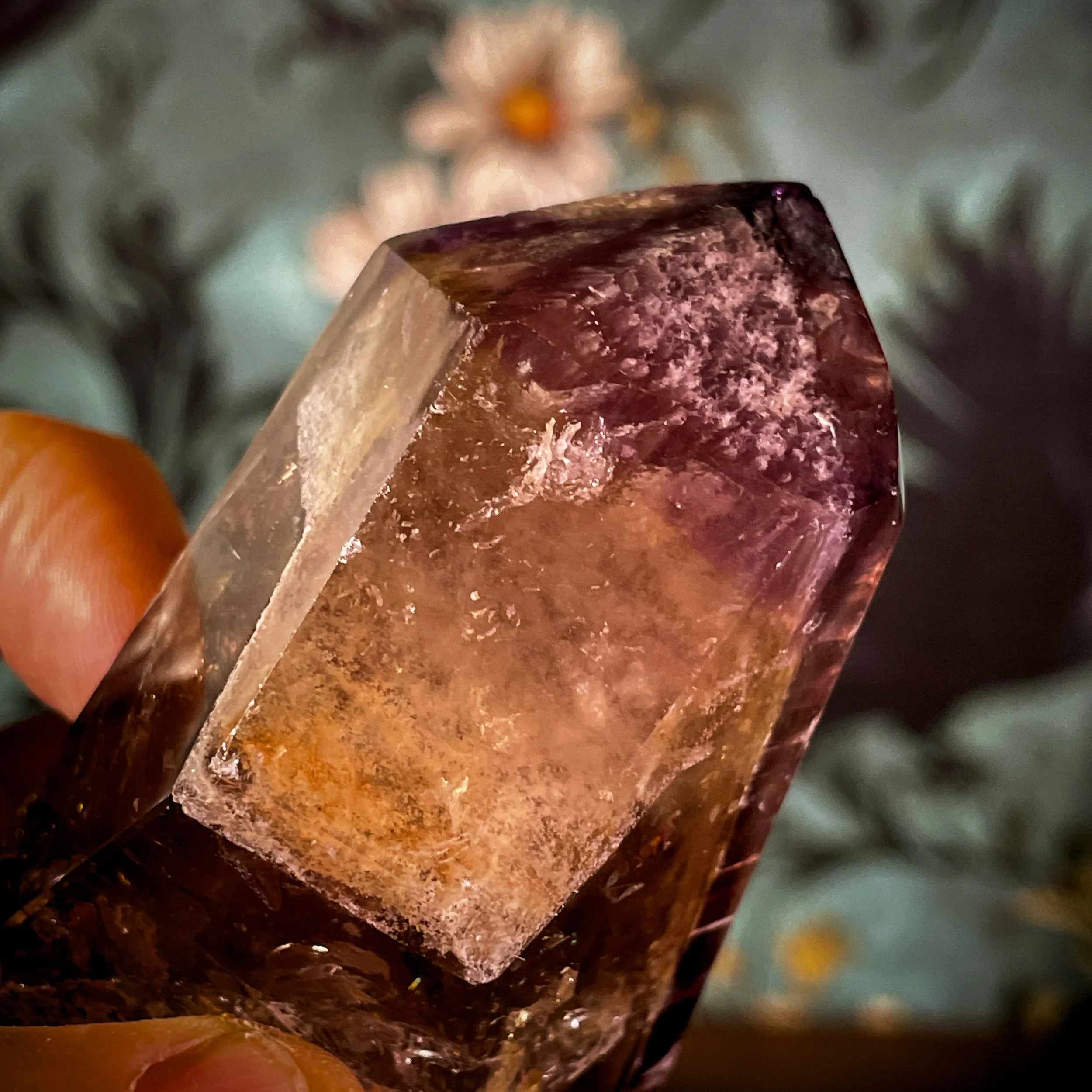 Amethyst Quartz polished 4.jpg