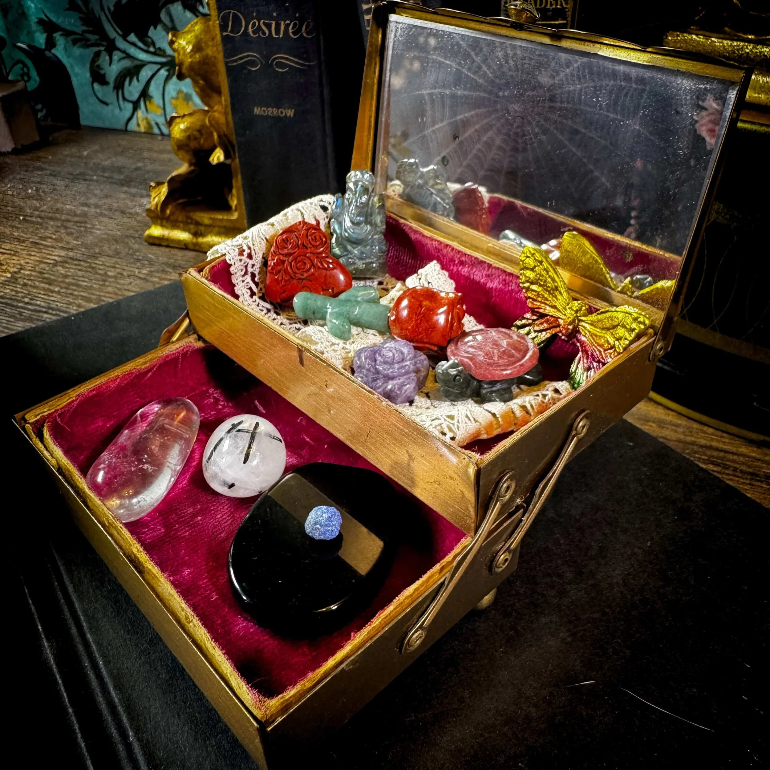 Tiered Curio 15.jpg