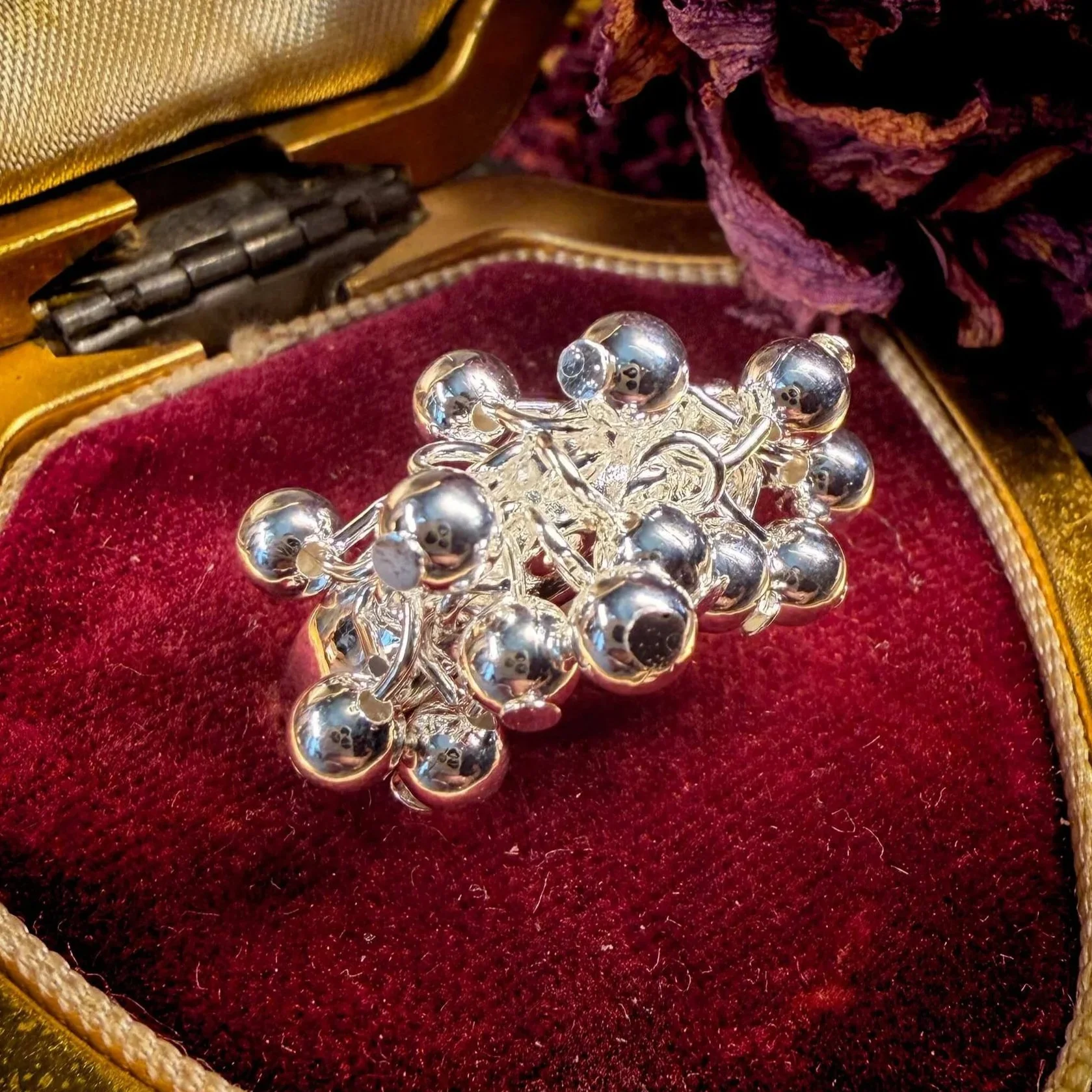 Jingle+Ring+Size+8-1.jpg