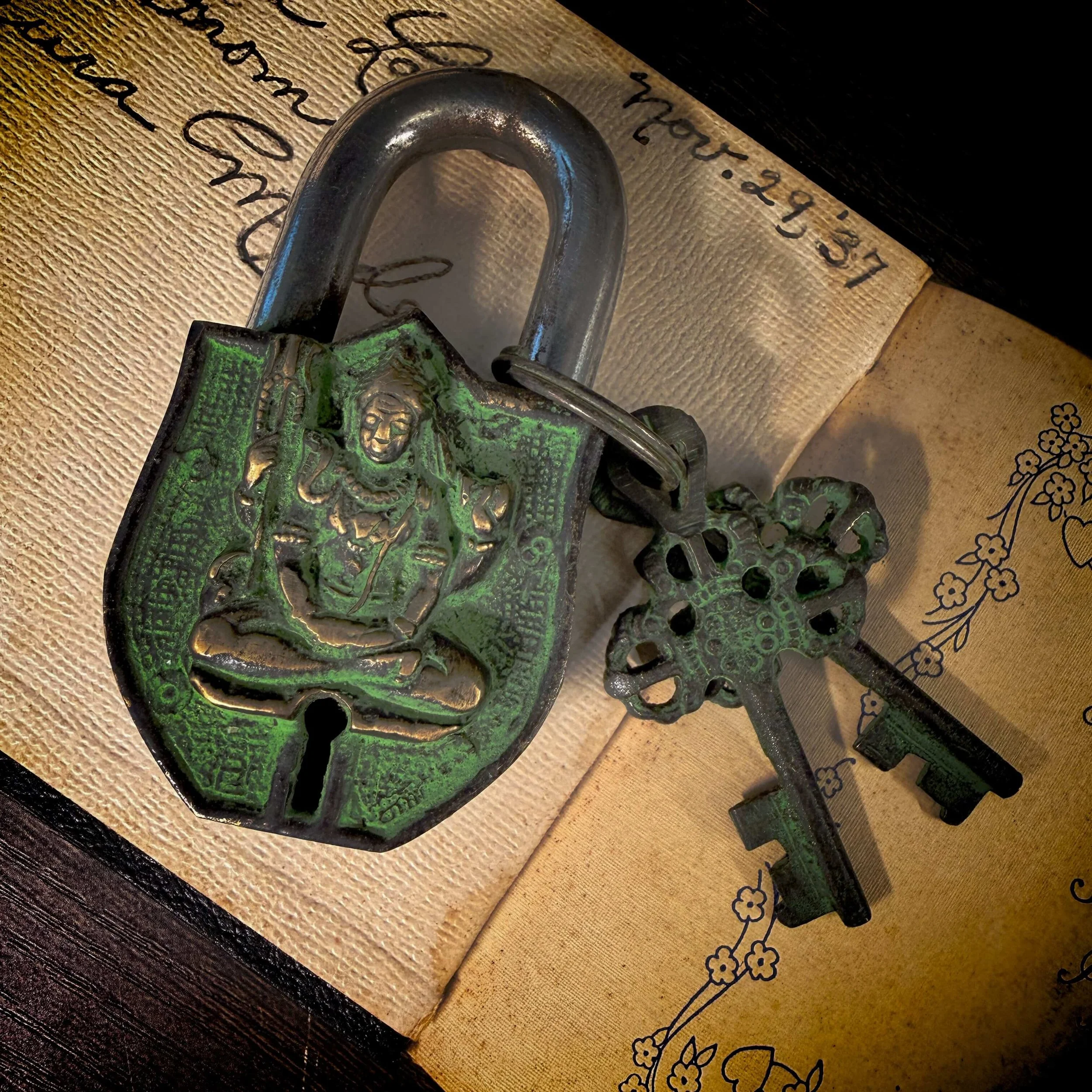 Patina Lock and Keys 7.jpg