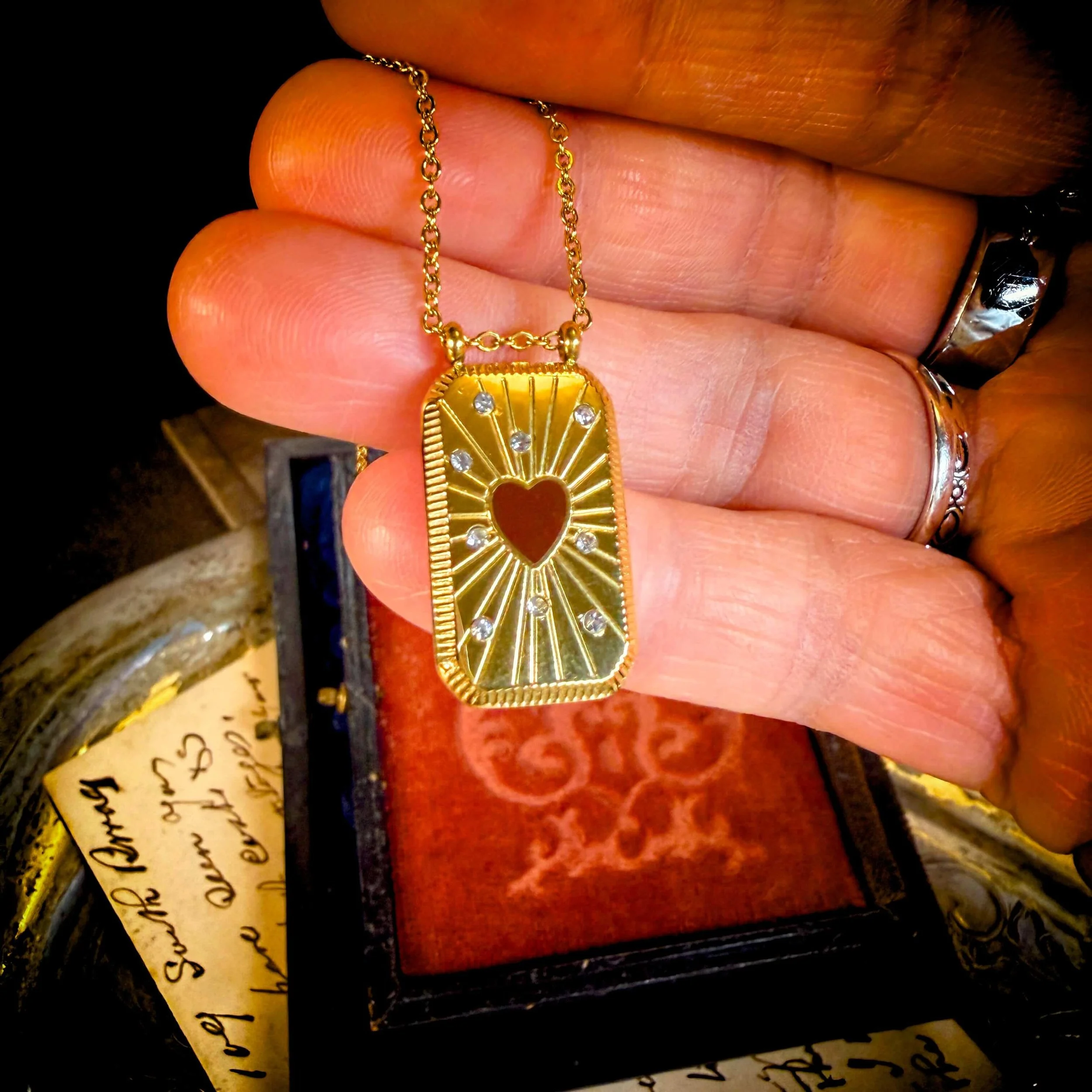 Radiant Heart Tarot Necklace 26.jpg