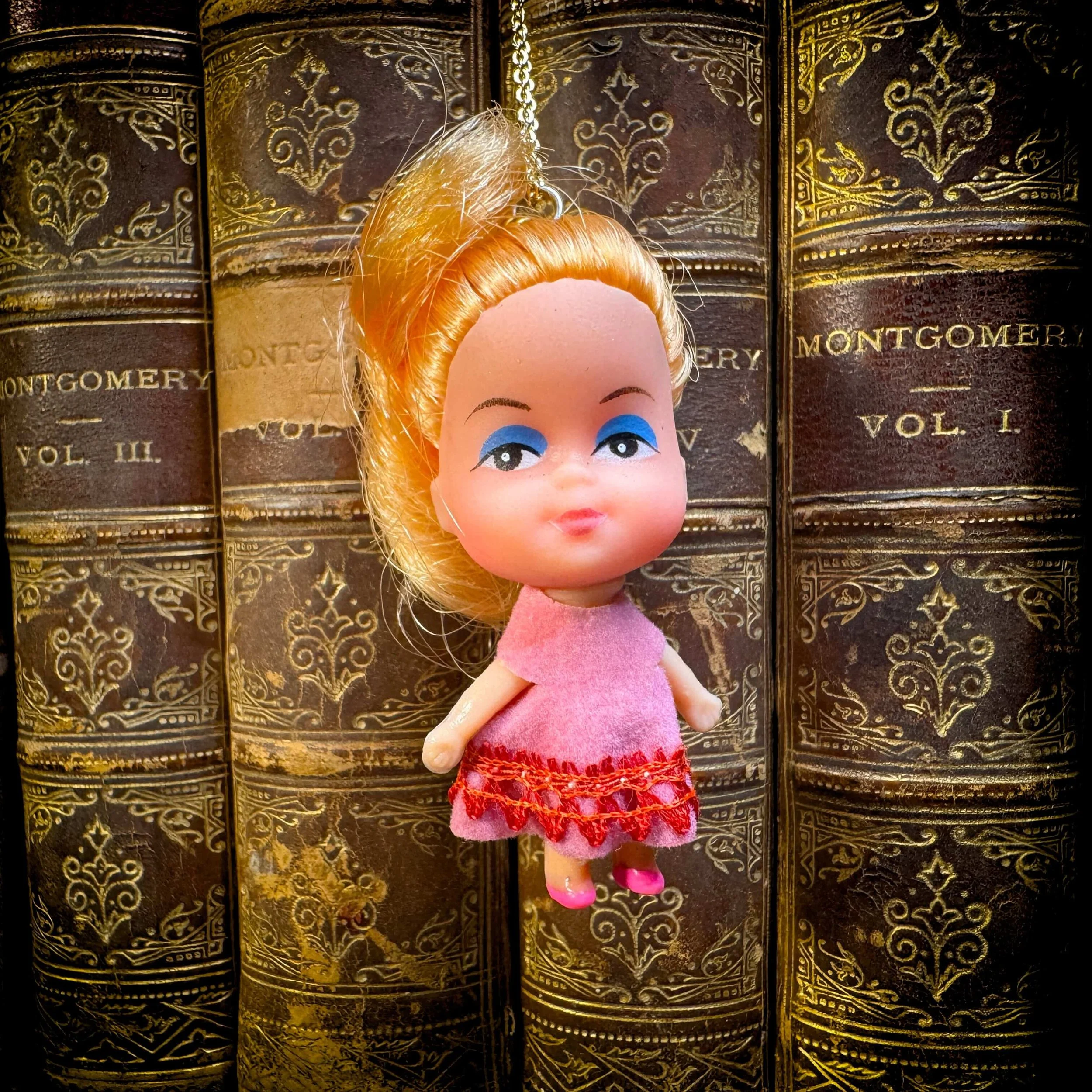Vintage Kiddle-Style Doll Necklace – Whimsical Oddity Pendant