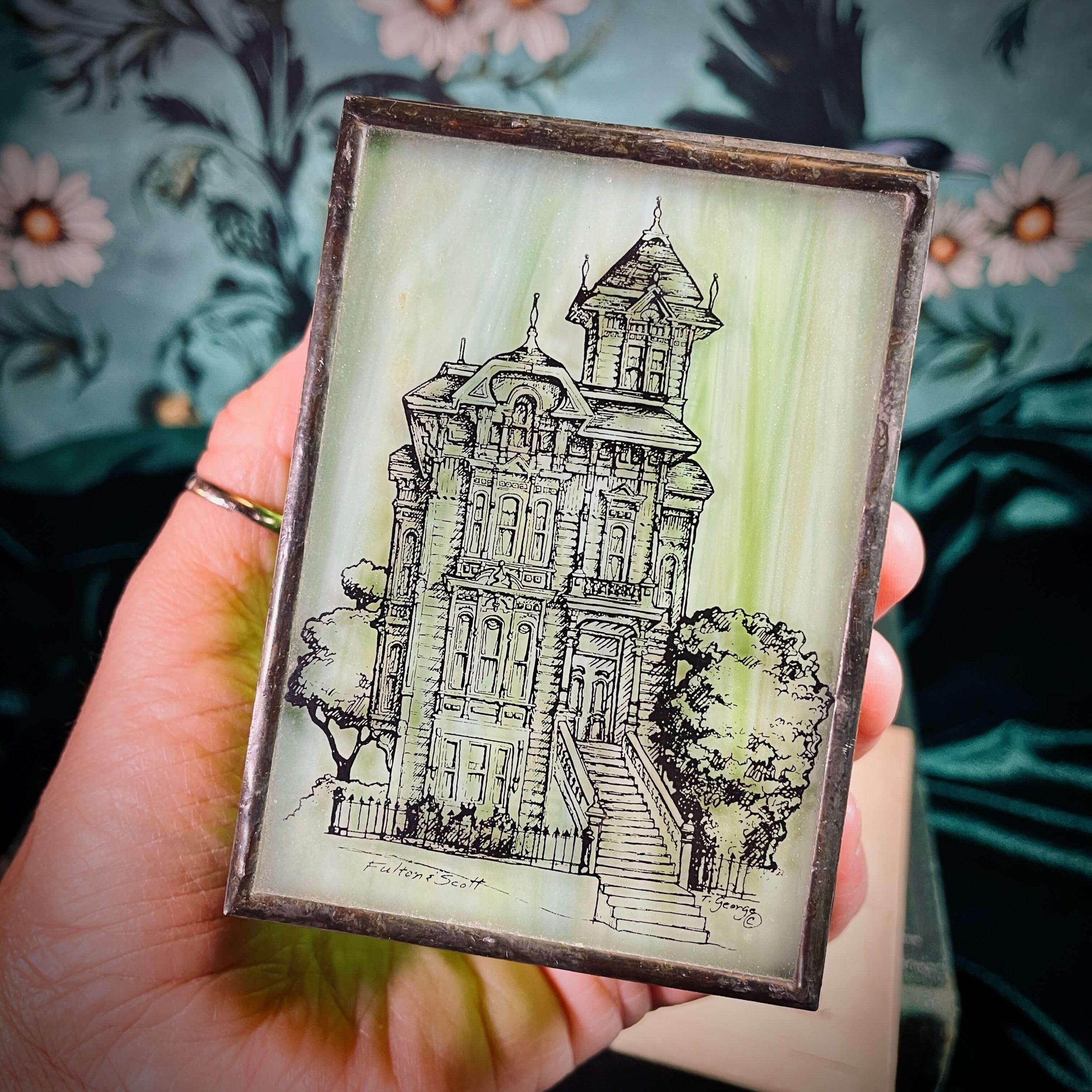 Victorian Trinket Box 5.jpg