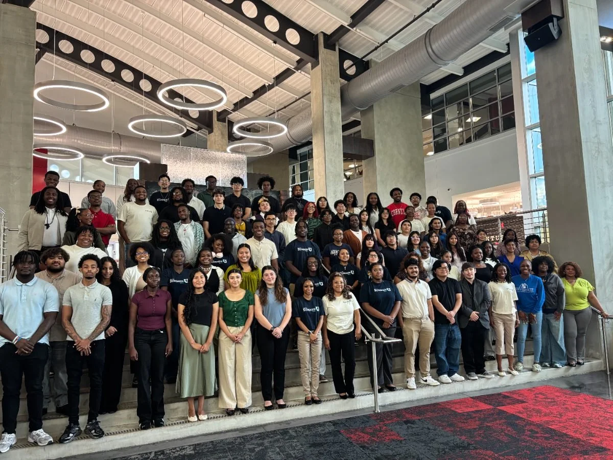 College Sophomores, Juniors and Seniors stand for a group photo at Red Ventures