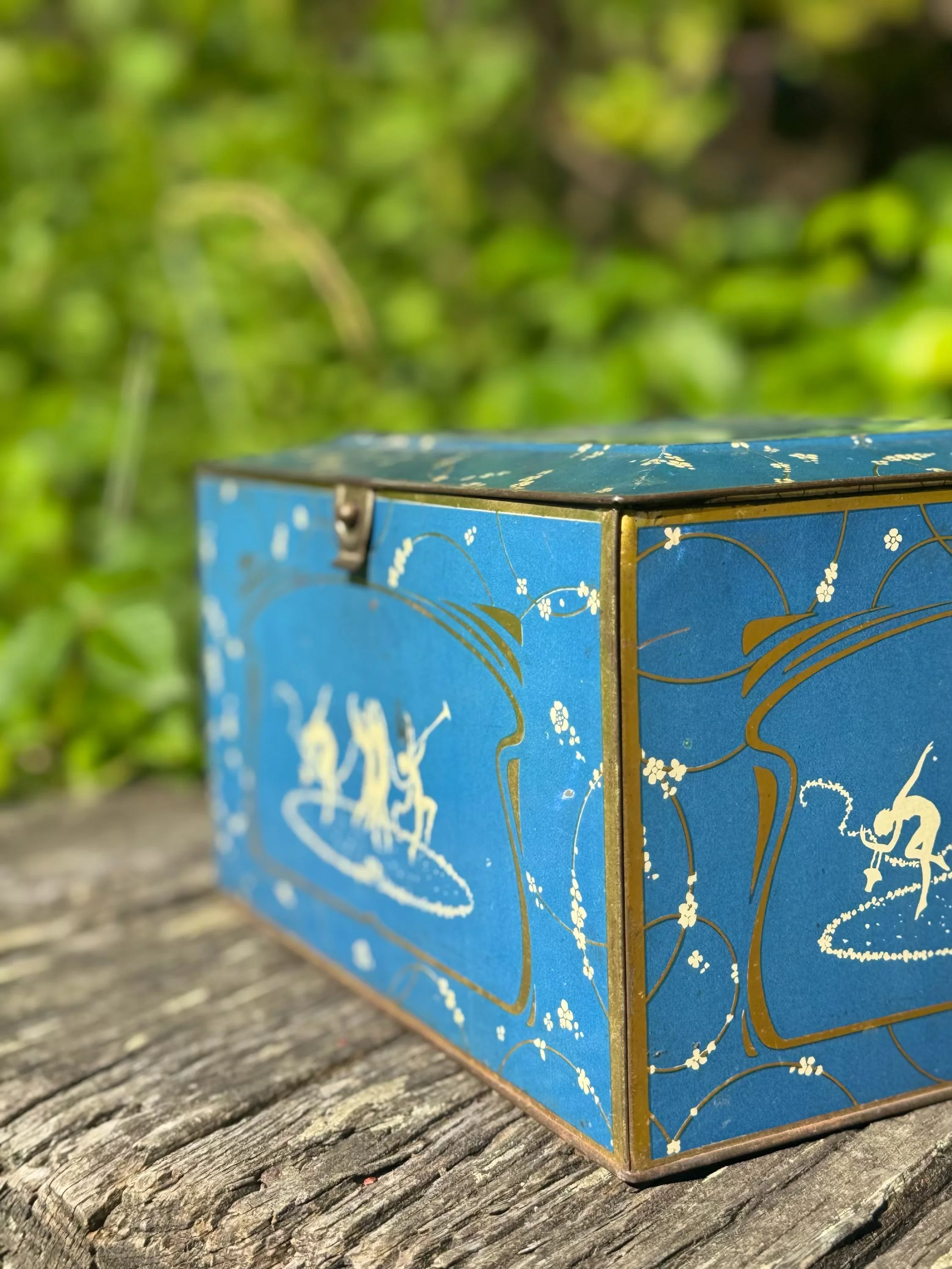 box10.jpg