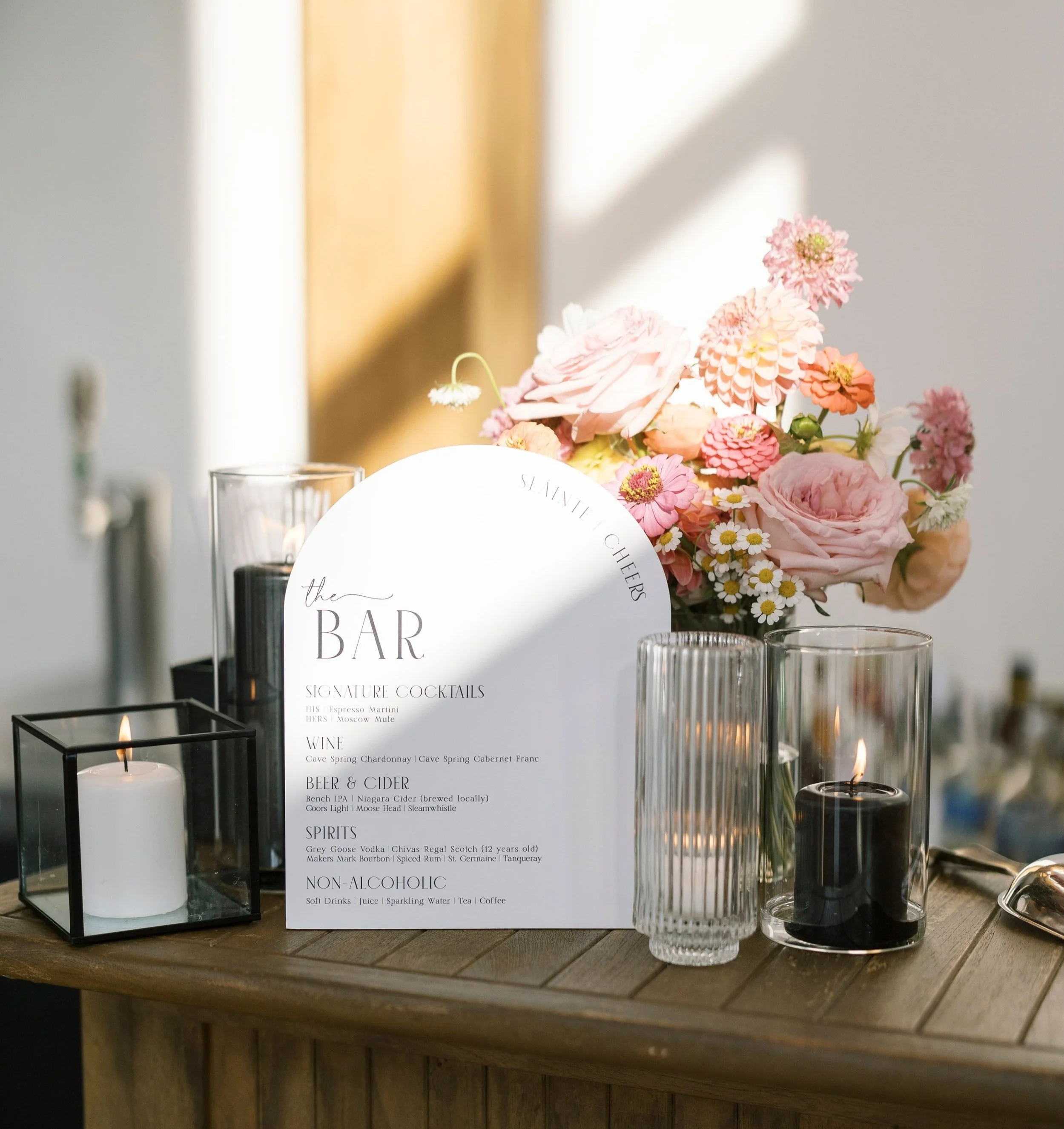 Day-of Stationery That Stuns: Transforming Your Wedding Day Details