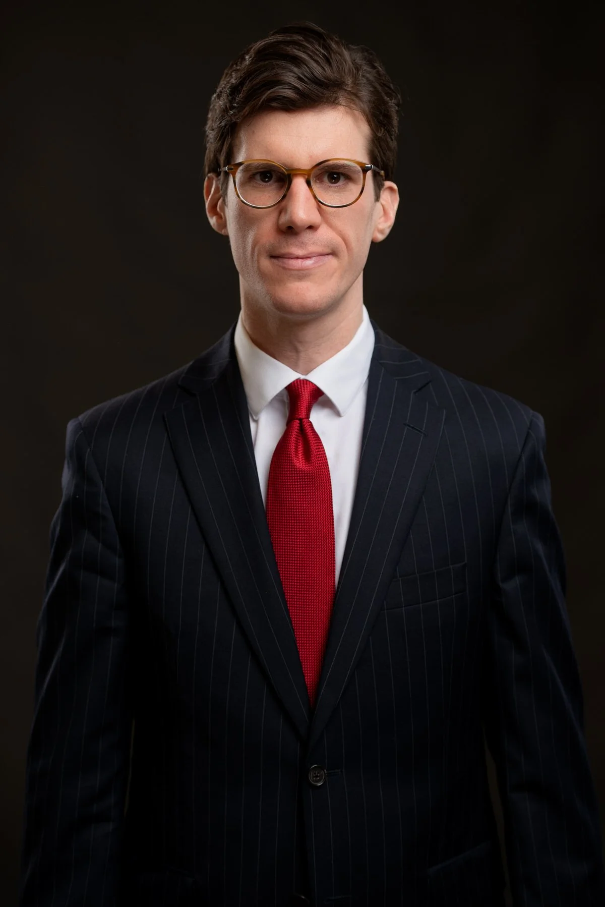 Toronto corporate headshot photographer Matthew Bennett — Bay Street executive portrait