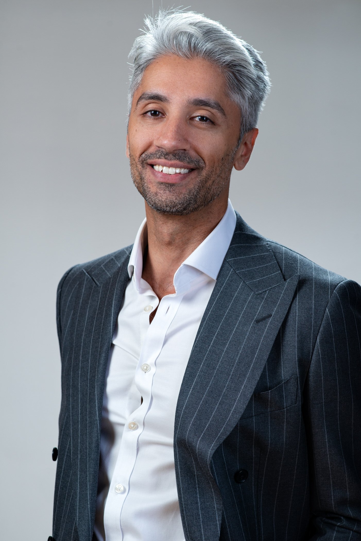 Headshots for Executives: Why C-Suite Professionals in Toronto Invest in Great Photography