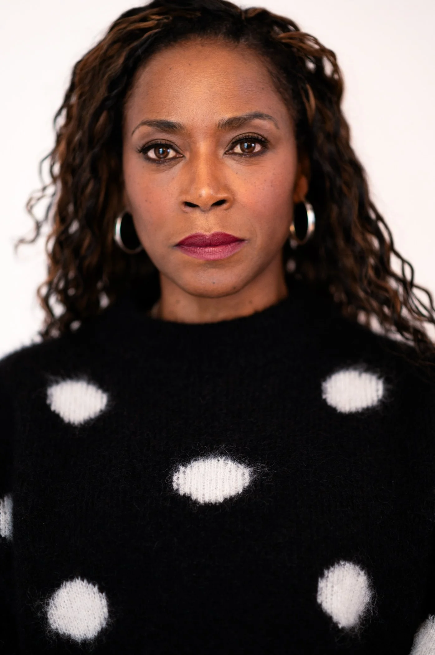 Headshot-of-LA-Toronto-Based-Actor-Karen-LeBlanc-Photographer-Matthew-Bennett-Toronto-Canada