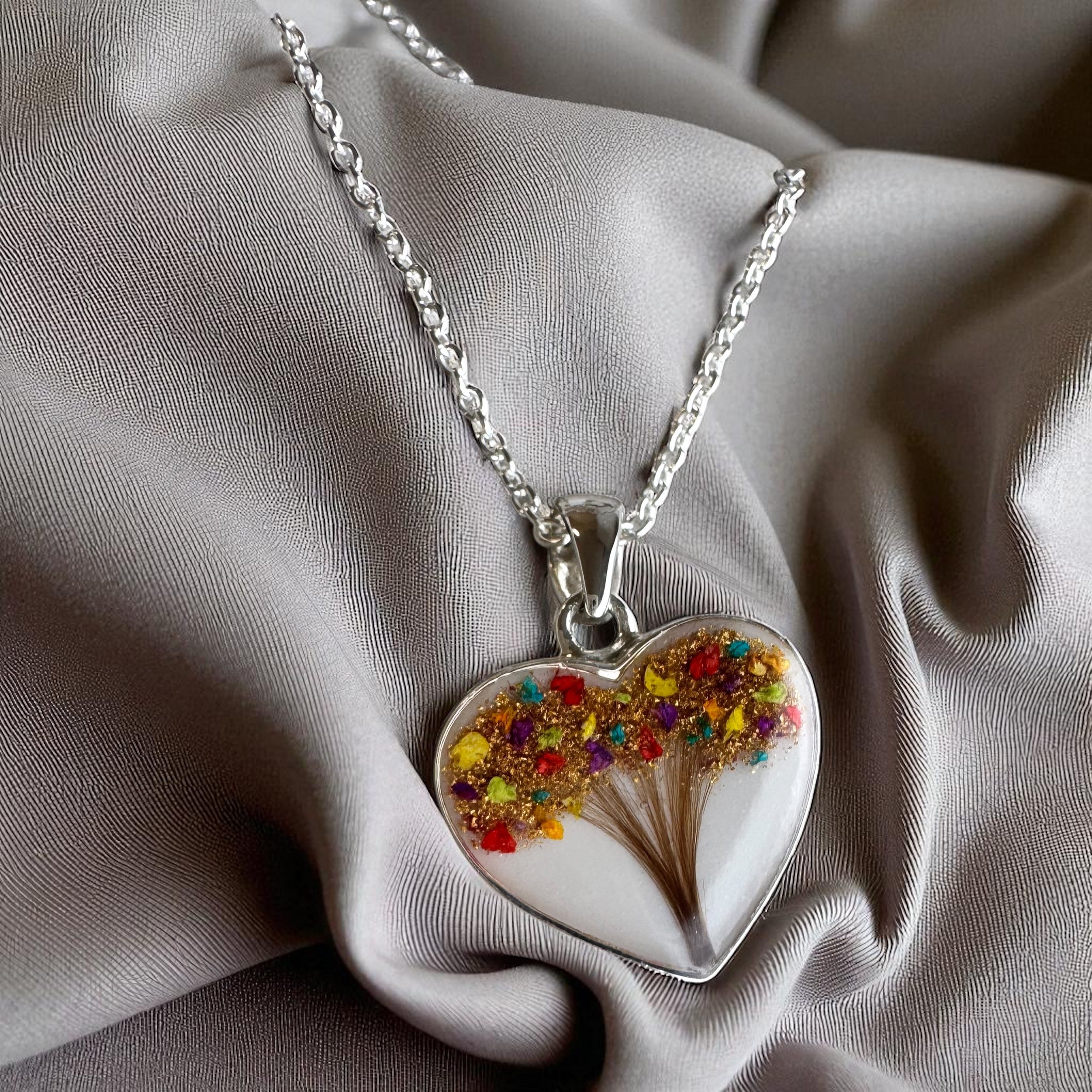 breastmilknecklaceolivialaurajewellery