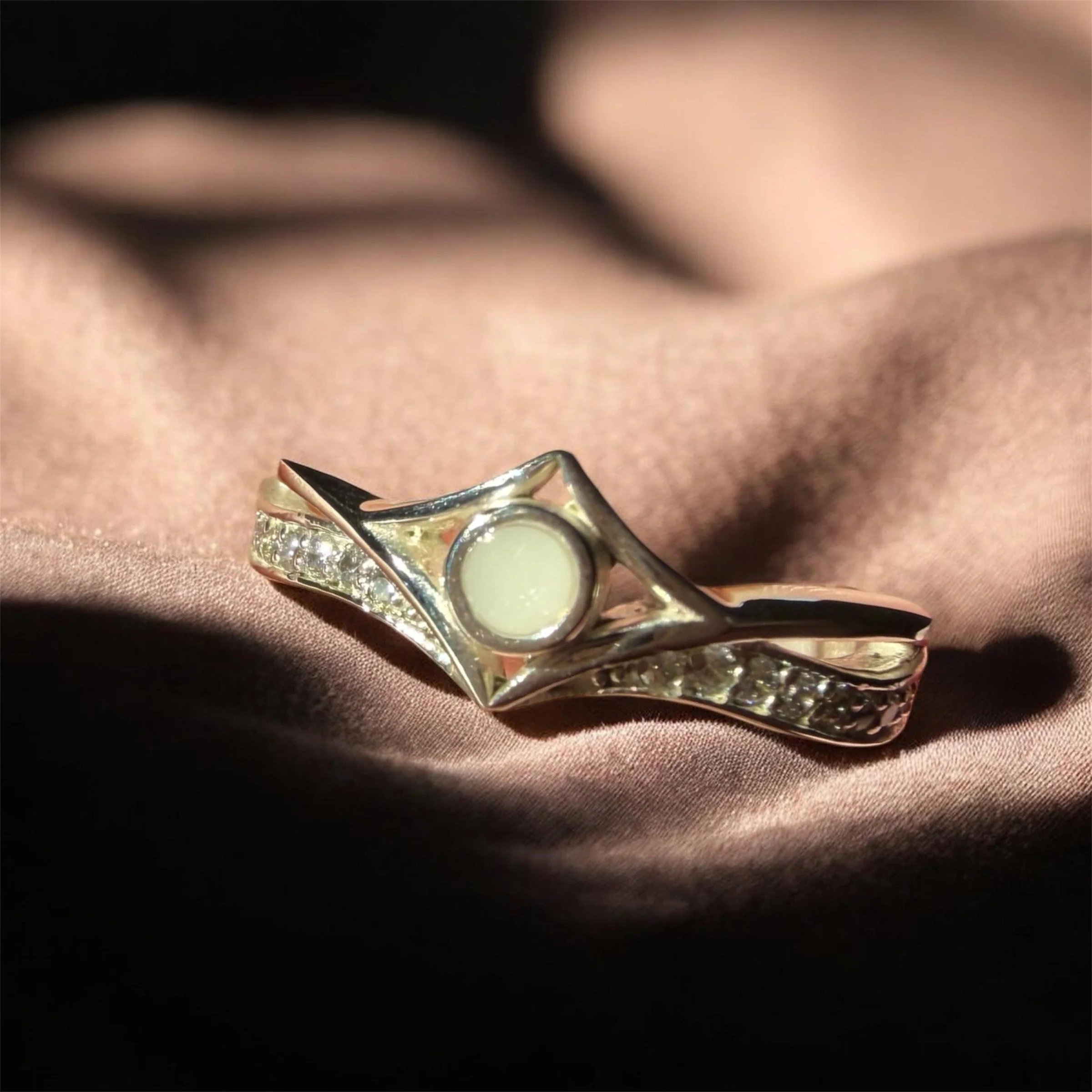 Framed Wishbone Ring