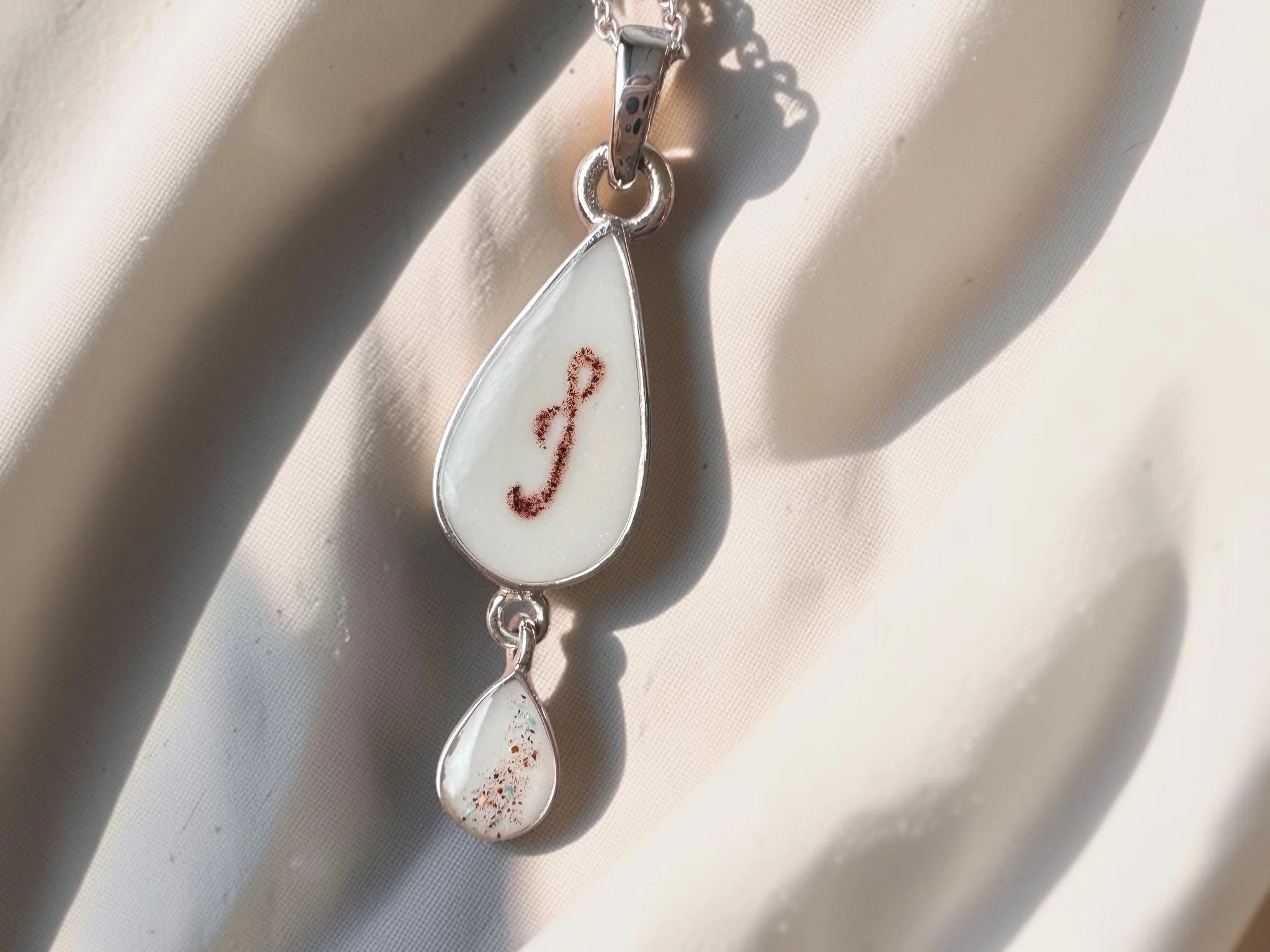 breastmilknecklaceolivialaurajewellery