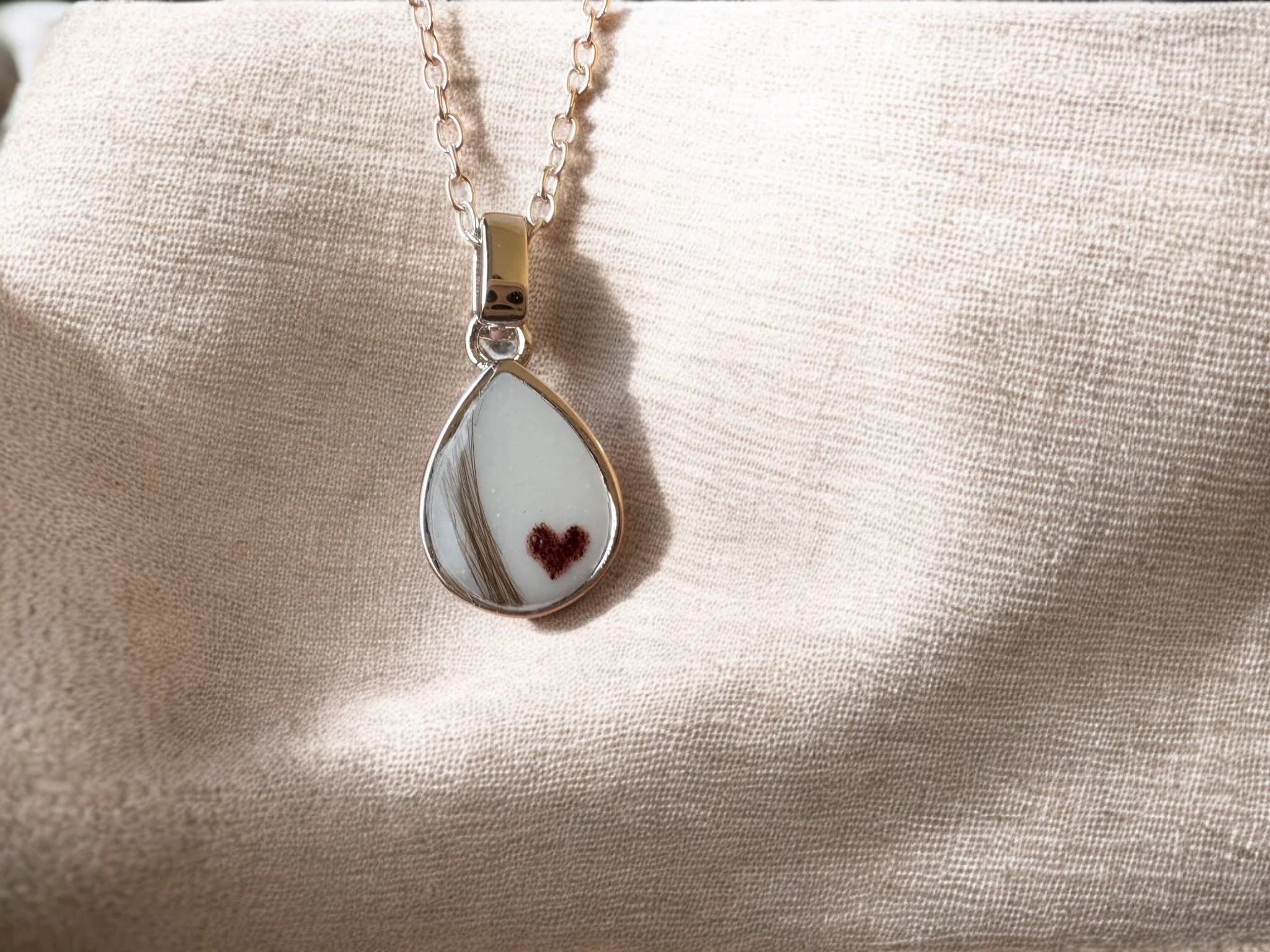 Dainty Teardrop Necklace