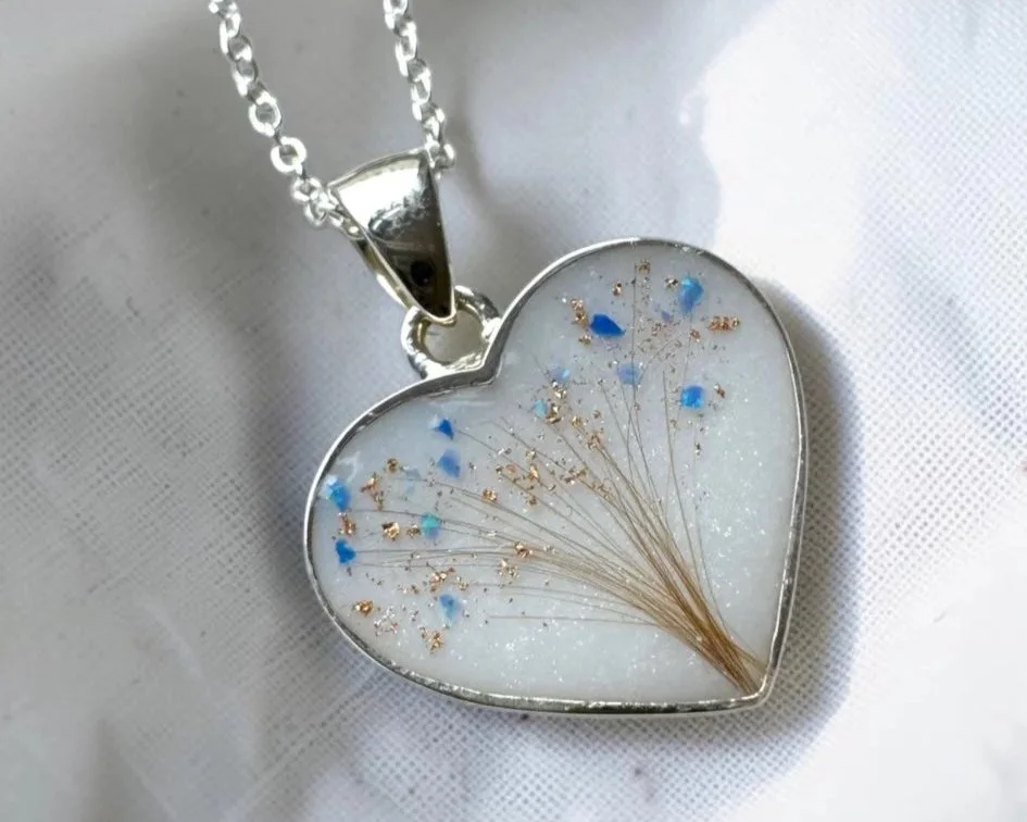 breastmilknecklaceolivialaurajewellery