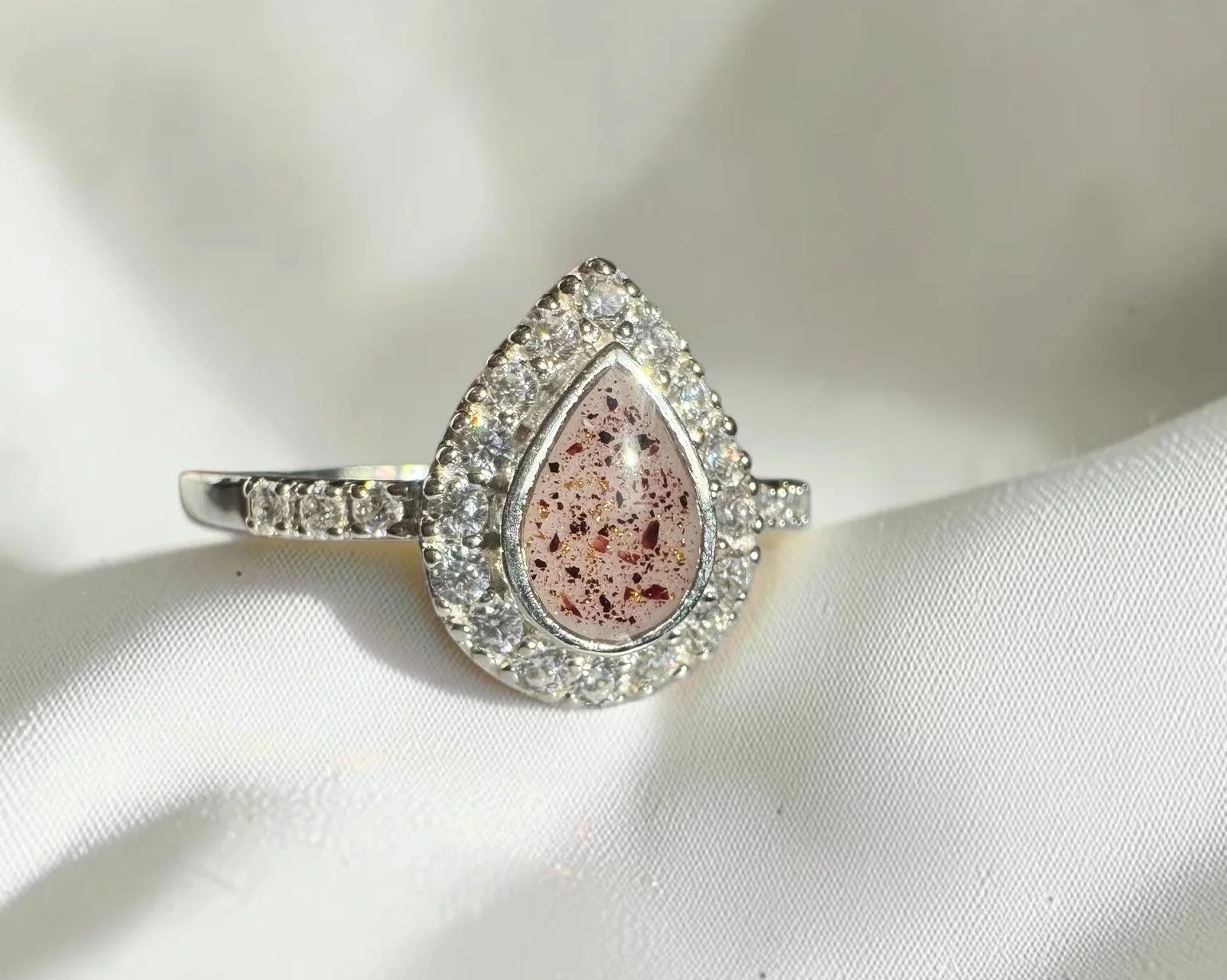 breastmilkringolivialaurajewellery