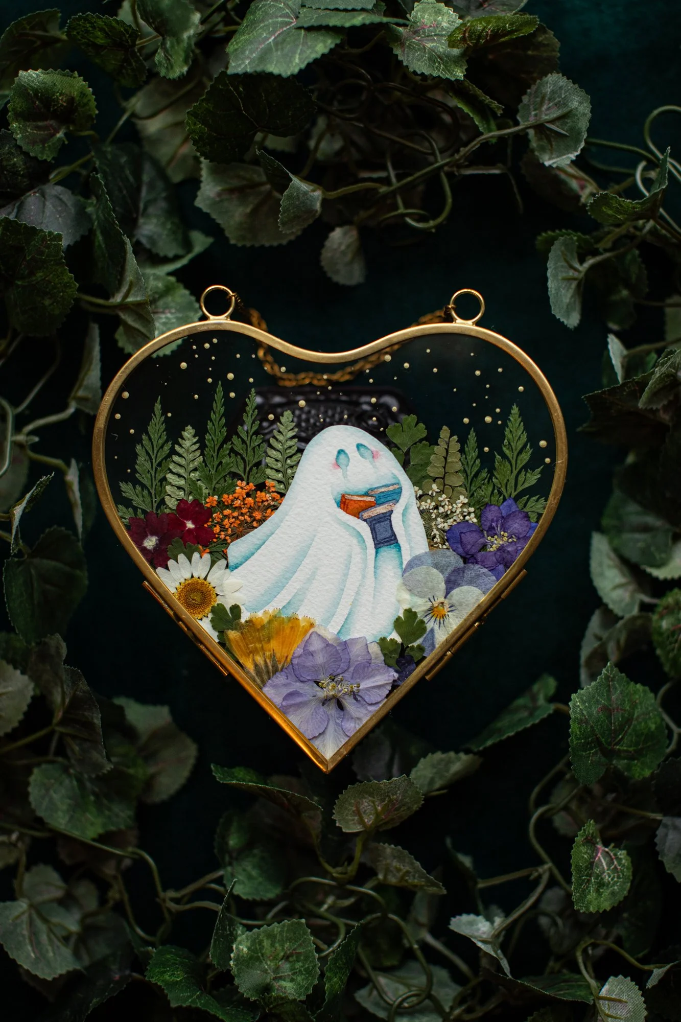 Sutherland - Large Garden Ghost