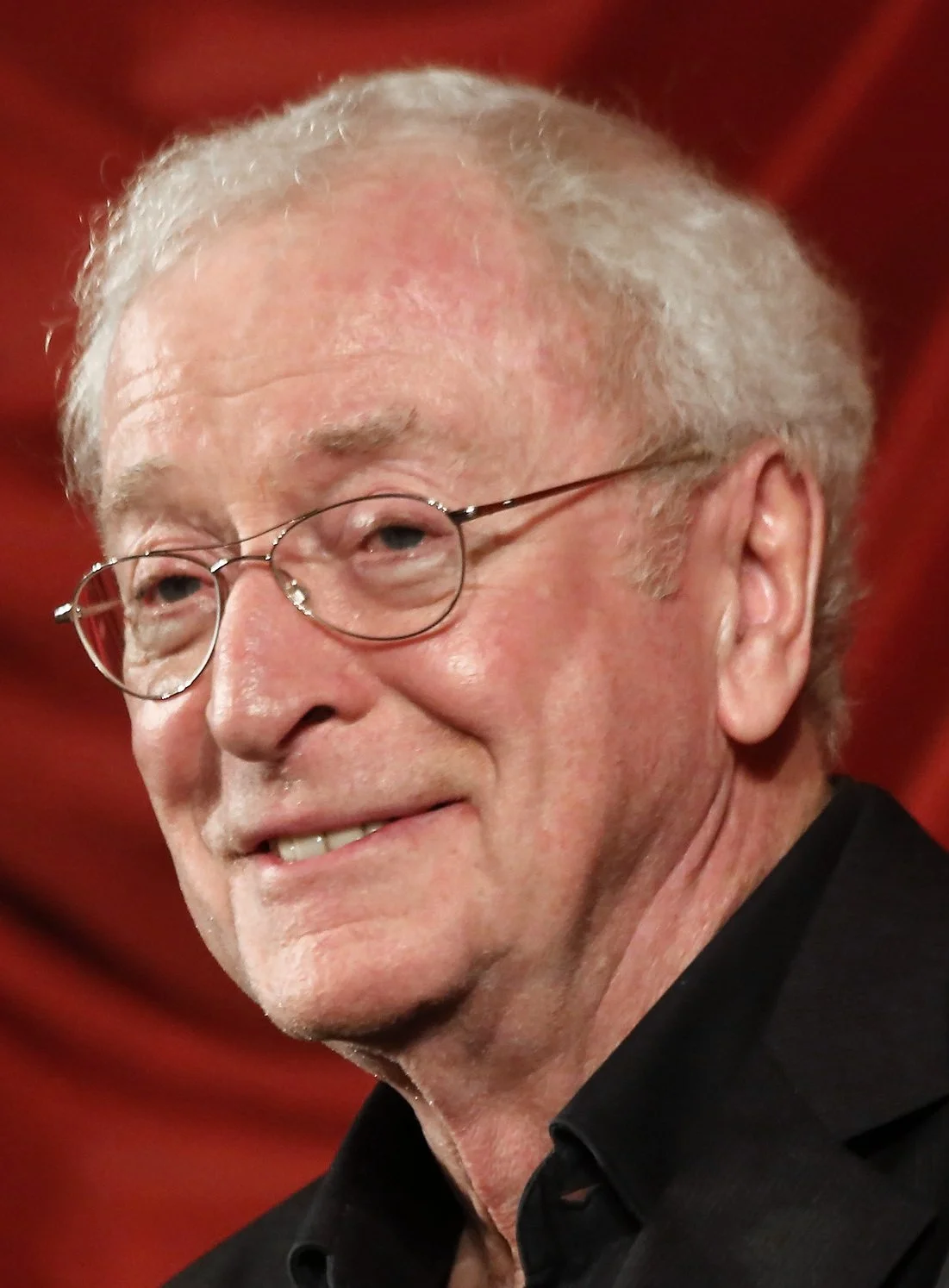 Michael_Caine_-_Viennale_2012_g_(cropped).jpg