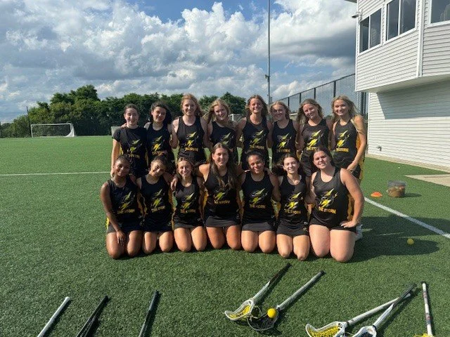 Team Pic 1.jpg