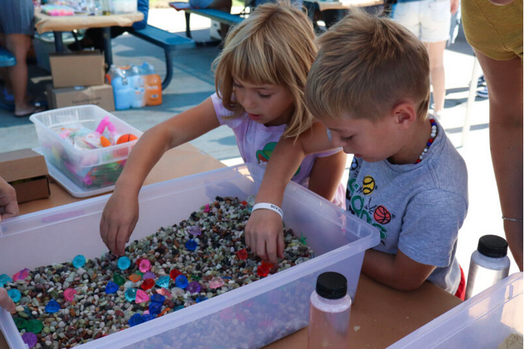 Duck Dash- Sensory Bins.PNG