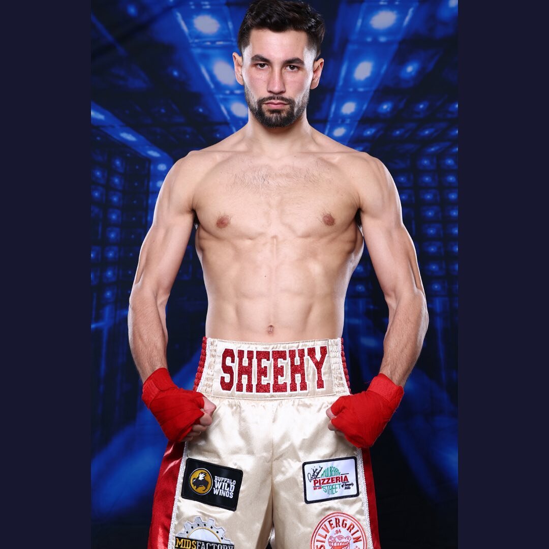 Good luck to our friend @_charlantis with his fight tonight! Nice shorts! 😁🥊🏆

#teamsheehy #mulberrypizza #boxing #toprank #espnplus #espn #pizzeria #beverlyhills #shermanoaks #encino #lasvegas #losangeles #resortsworldlv