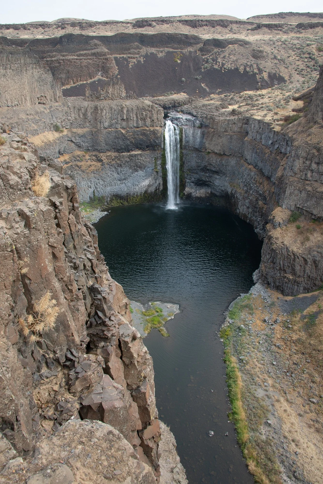 Palouse Falls (Before) by Richard Mancuso