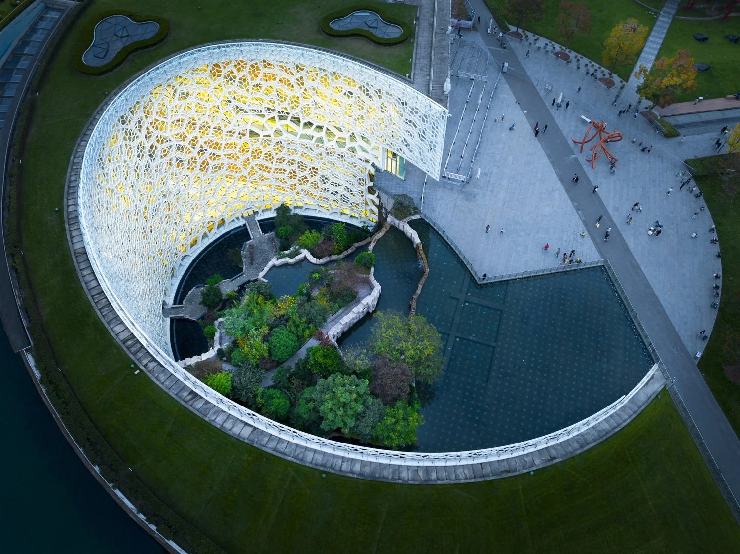 Museum of Natural History by Yuwei Li