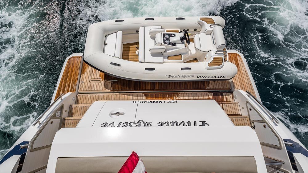 66 Azimut Daddys Lady