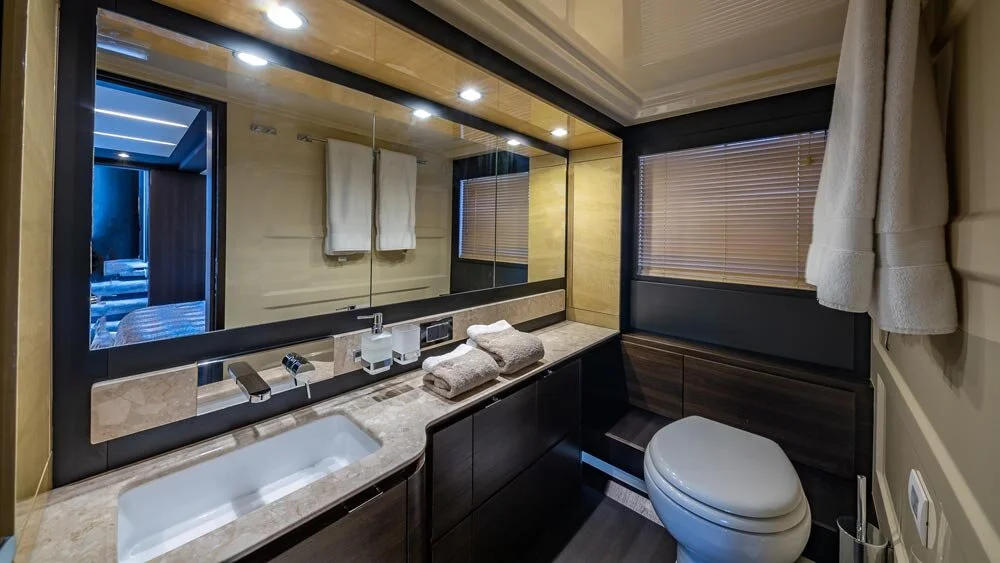 66 Azimut Daddys Lady