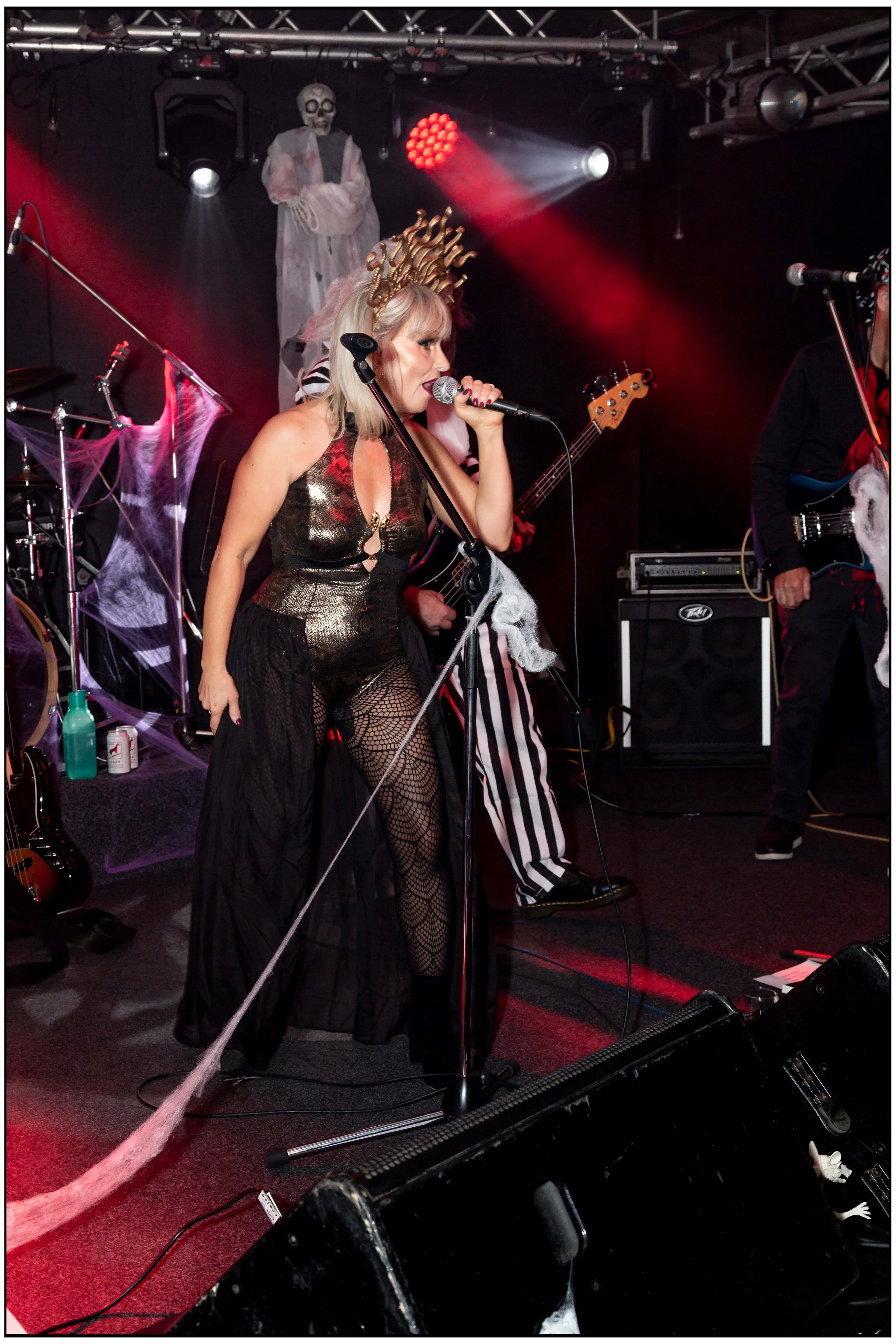Velvet Shock-8.jpg