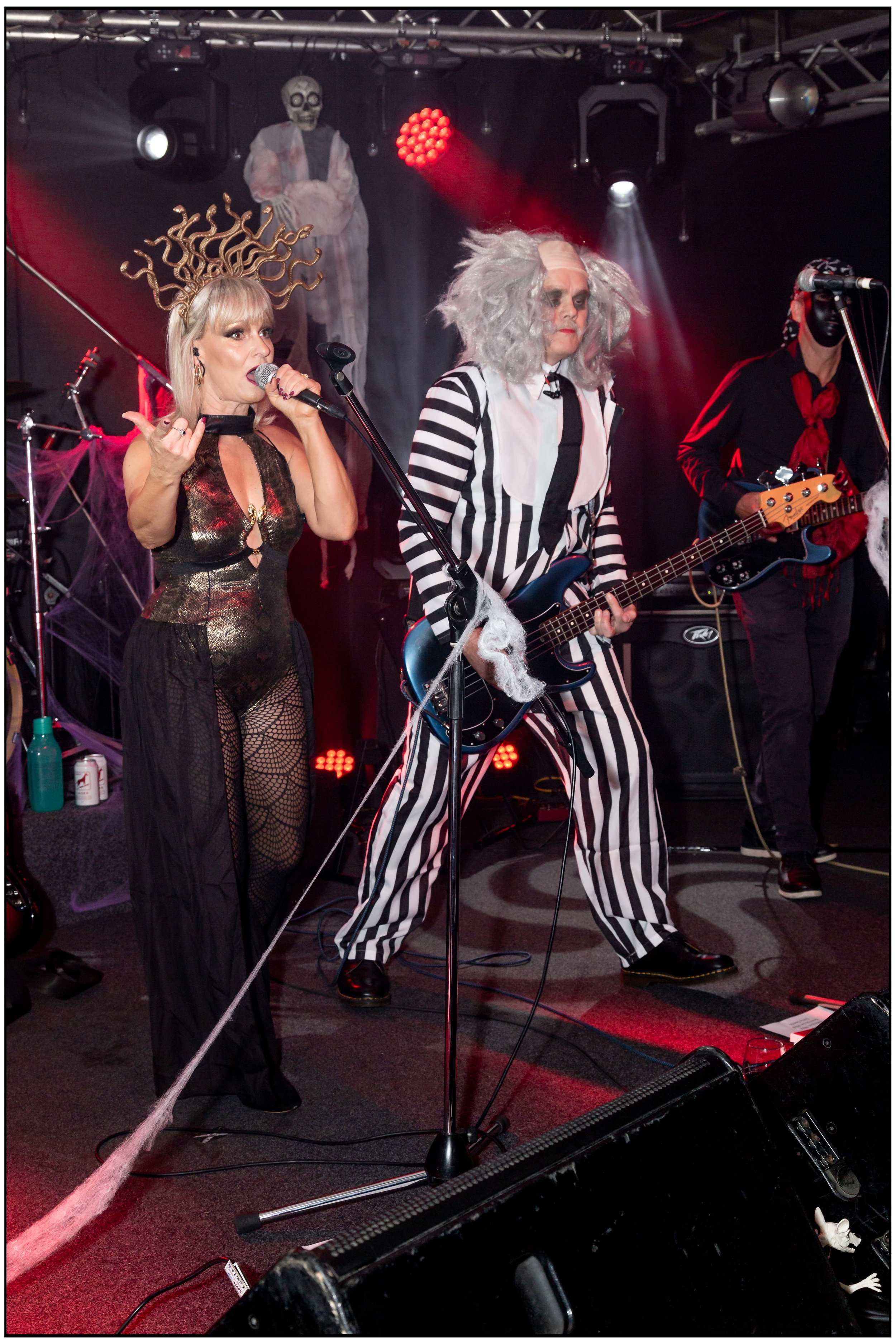 Velvet Shock-7.jpg