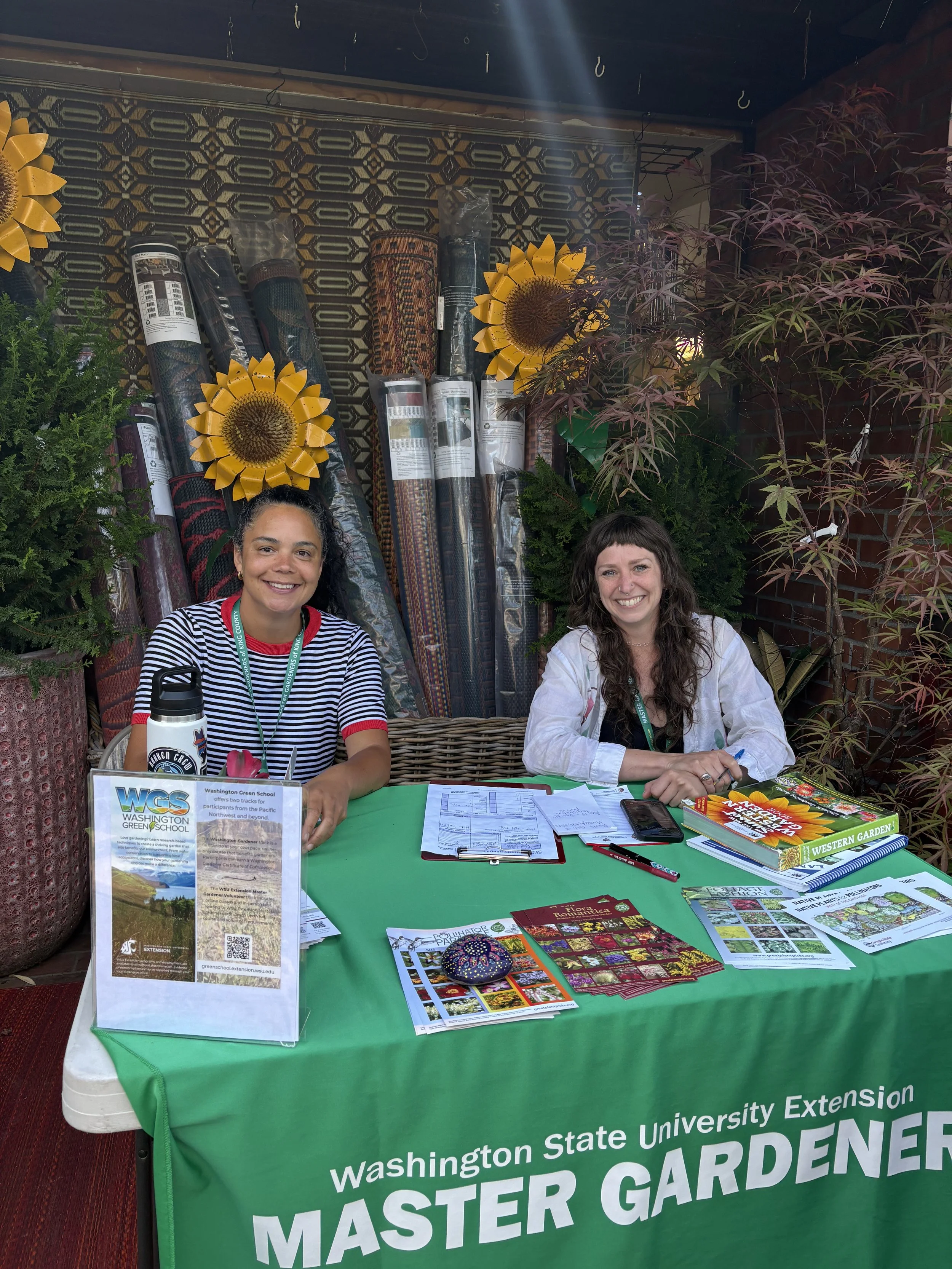King County Master Gardener Clinic at West Seattle Nursery