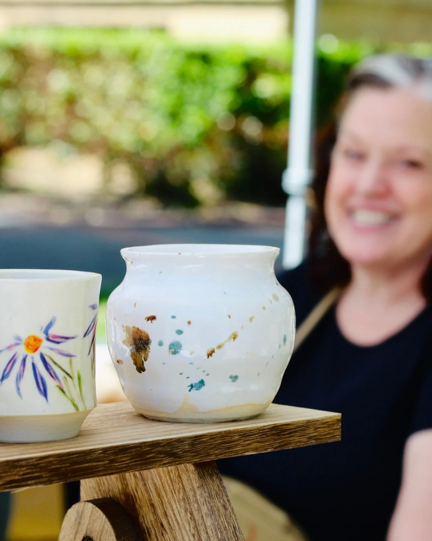 Come check out artist Michelle Hensley (@meetthemakerlodi) at the Lodi Art Hop Night Market THIS SATURDAY, August 17th from 5-9p at @idolbeerworks! Grab a beer, a burger from @sqzlodi, groove to live music in the beer garden, and shop for art from lo