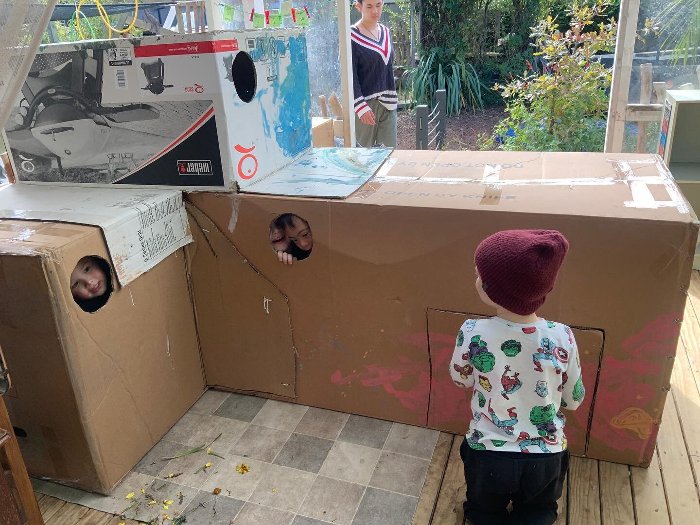 A bit of fun for the school holidays at Tui Early Learners. Kaiako Robert made a box castle thanks to donated boxes, PVA glue and string to strength the structure&hellip; This invitation to play helps encourages drama play and story making. It also h