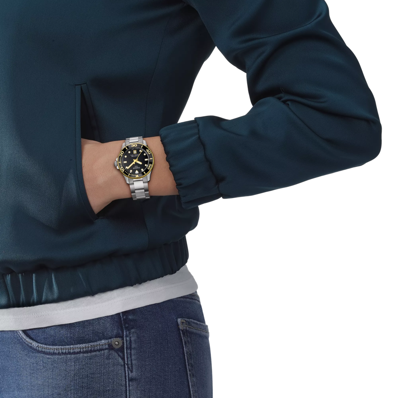 T120_210_21_051_00_WRIST.png