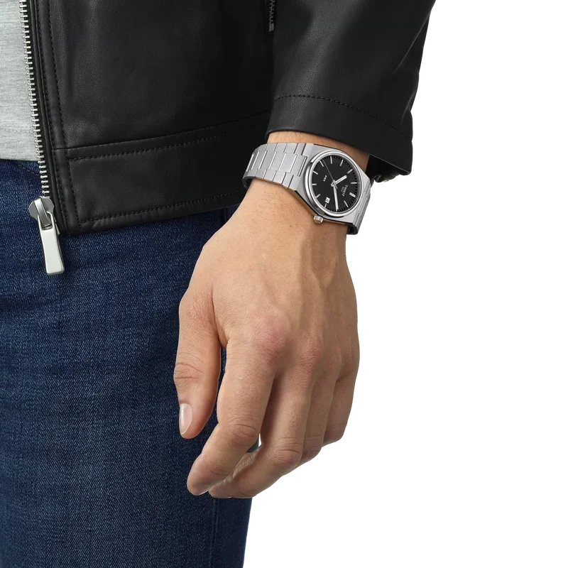 d62f7581-536e-4b2c-ba35-9693130f9e5e_T137_410_11_051_00_WRIST.webp