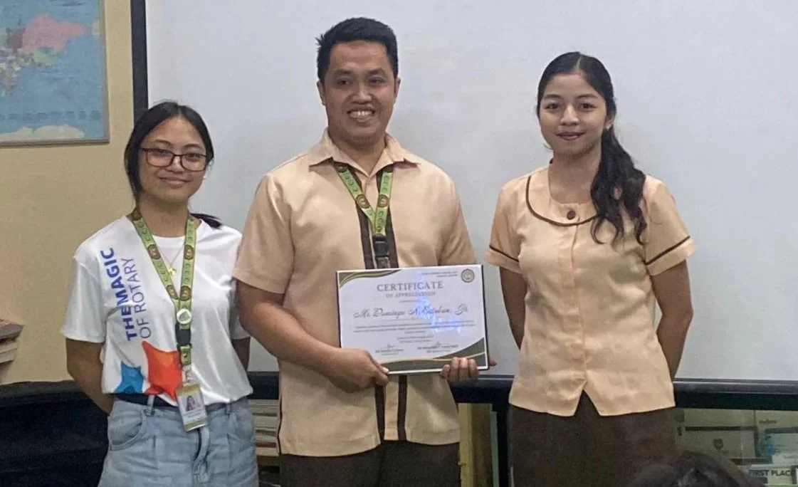 Grade 10 Students Attend Two-Day In-House Basic Research Seminar