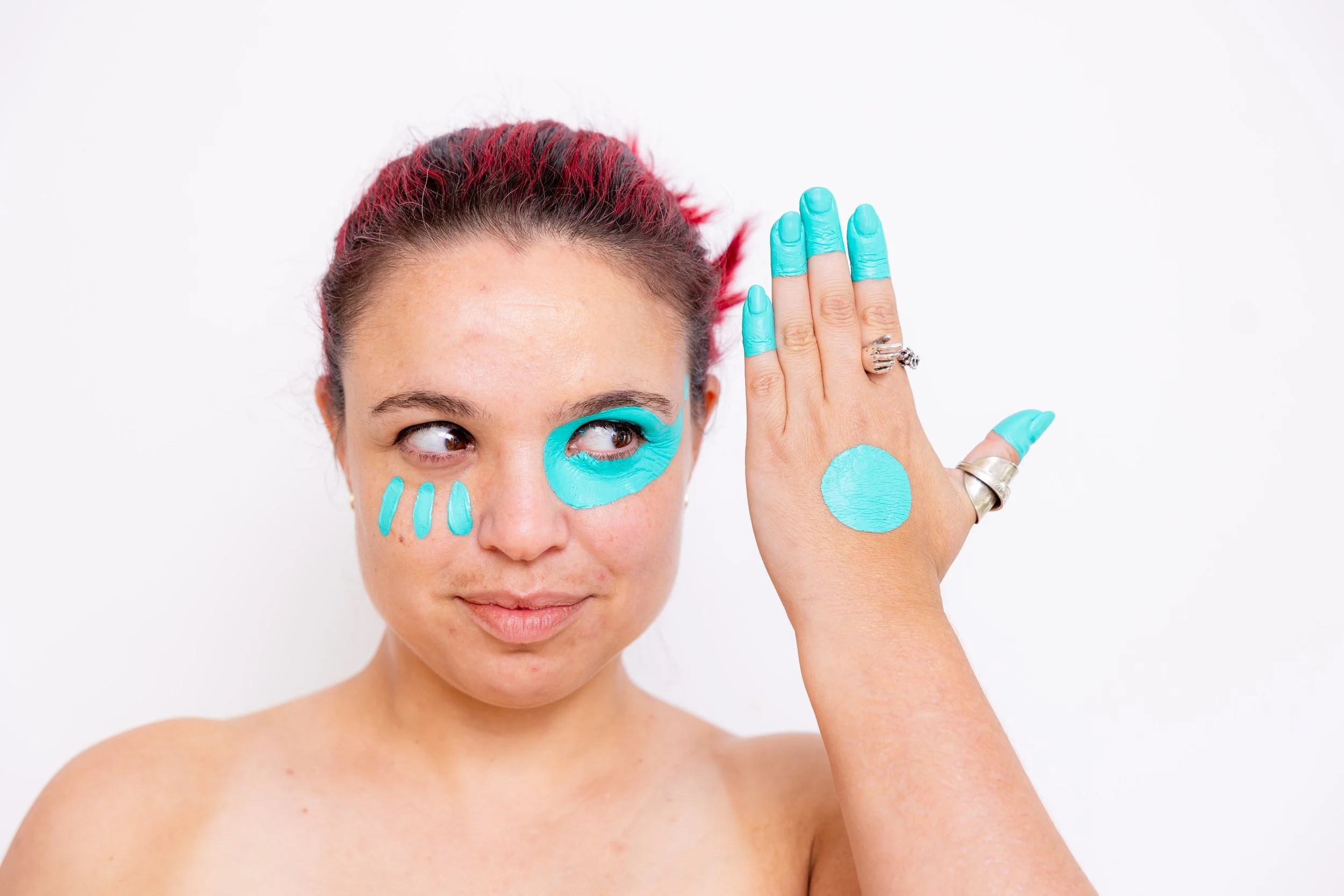 Profile shoots with a difference with Parrot Ox.