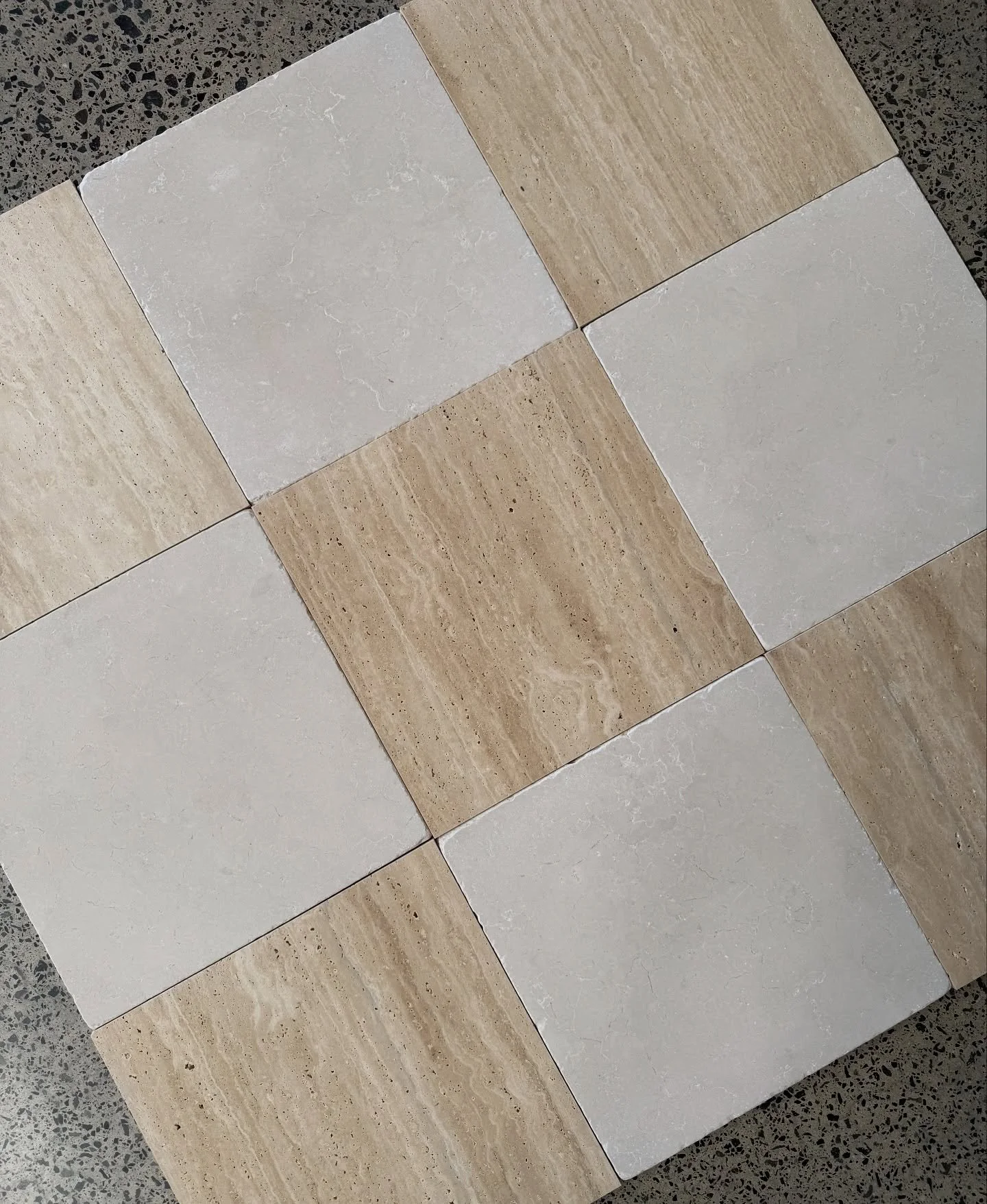 305x305x10mm Creama tumbled Limestone &amp; Vein Cut Travertine 🤎