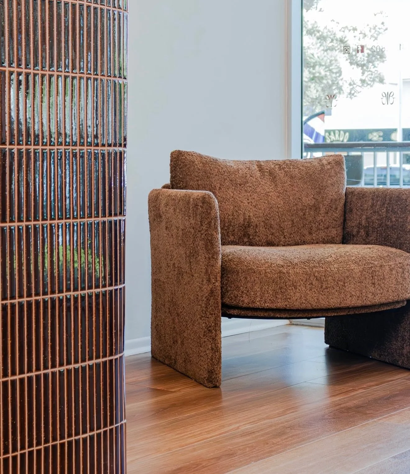 Our Rustic Chocolate Sticks and 50x50 Moroccan Wheat Zellige on site at @ivygracehairnoosa 

CT1N108/ST - Rustic Chocolate
CT1EZ1135/V - Wheat 50x50