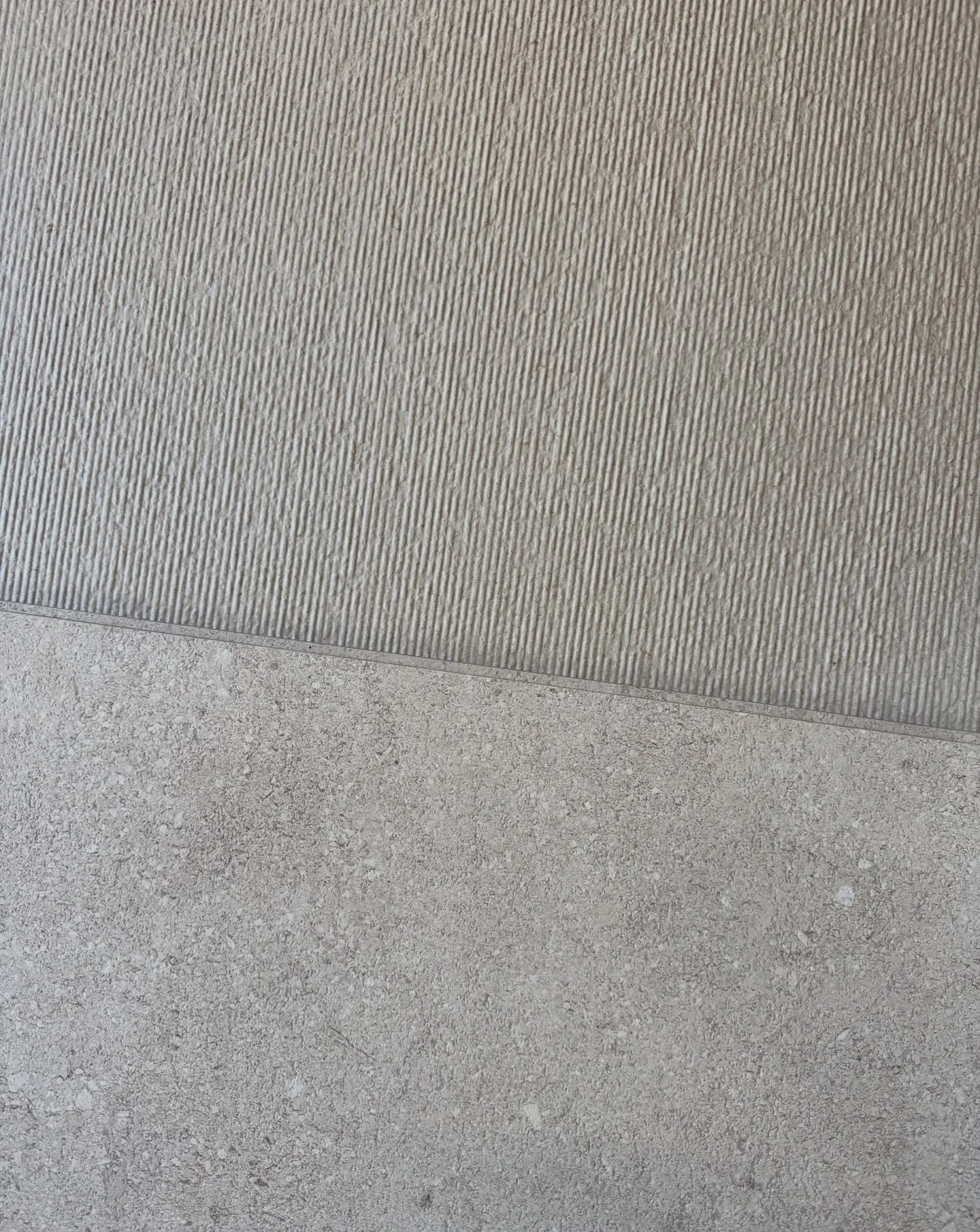 Textured Italian Porcelain 🤍